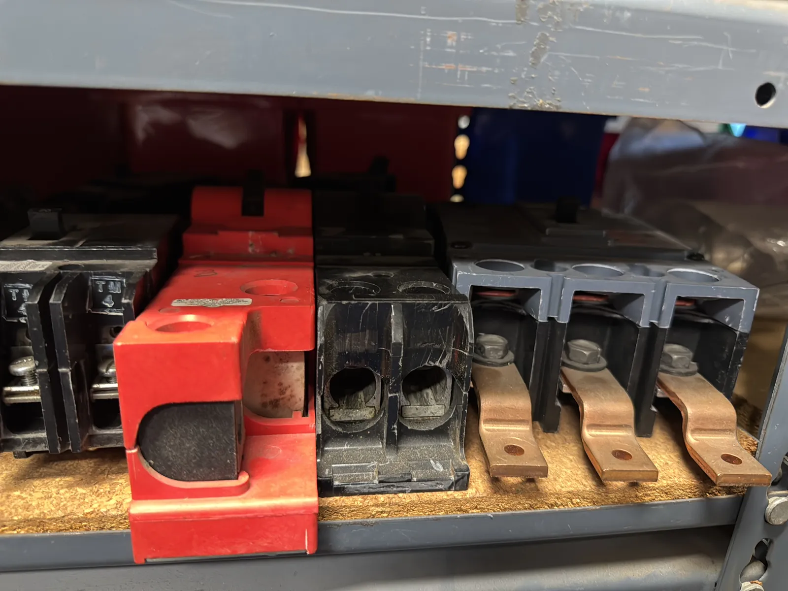Contents Of (1) Shelf: Assorted Electrical Supply, Coupling Hardware And More, photo 6 of 10