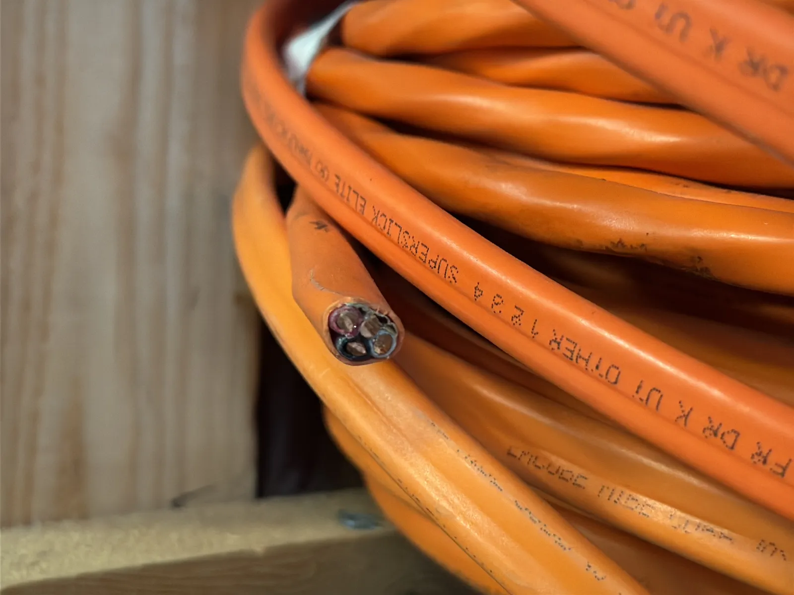 Contents Of (1) Shelf: Assorted Wire, photo 12 of 13