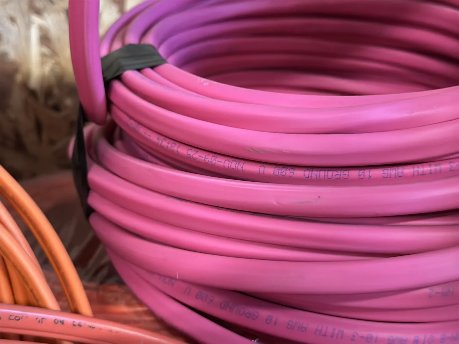 Contents Of (1) Shelf: Assorted Wire, photo 8 of 13