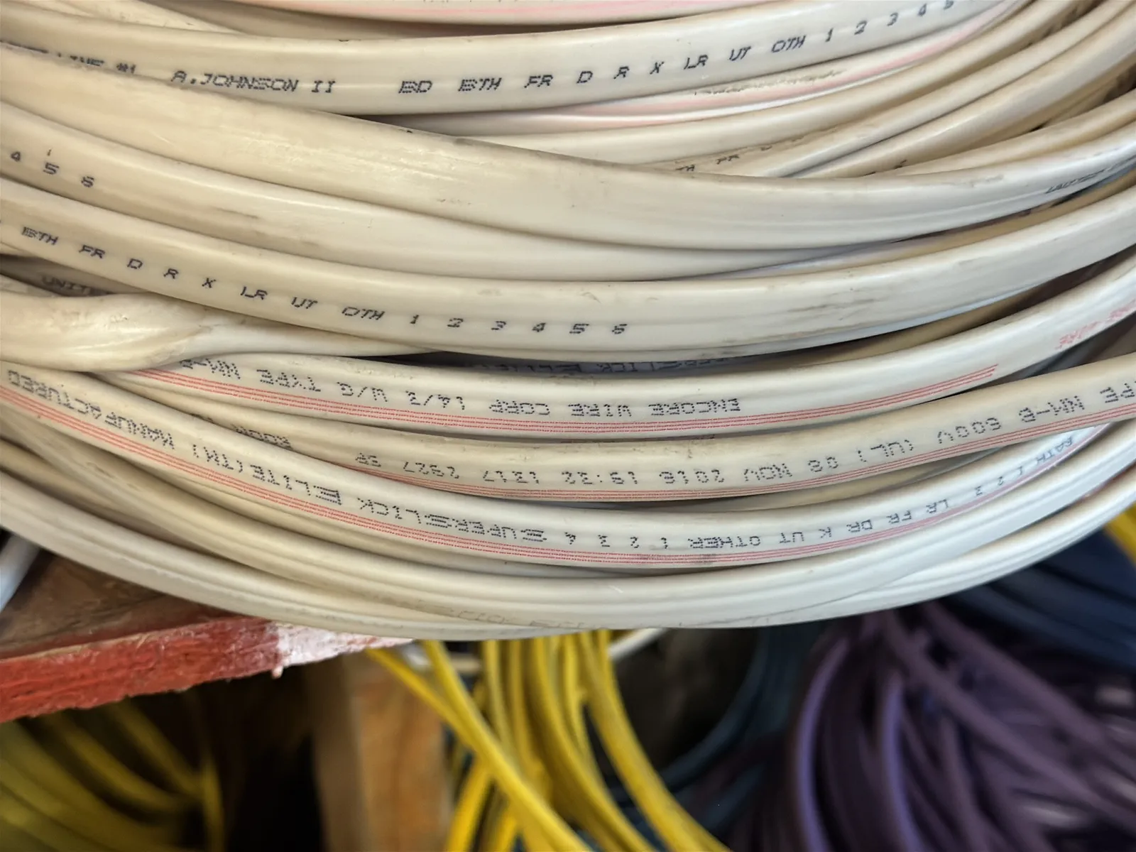 Contents Of (1) Shelf: Assorted Wire, photo 9 of 9