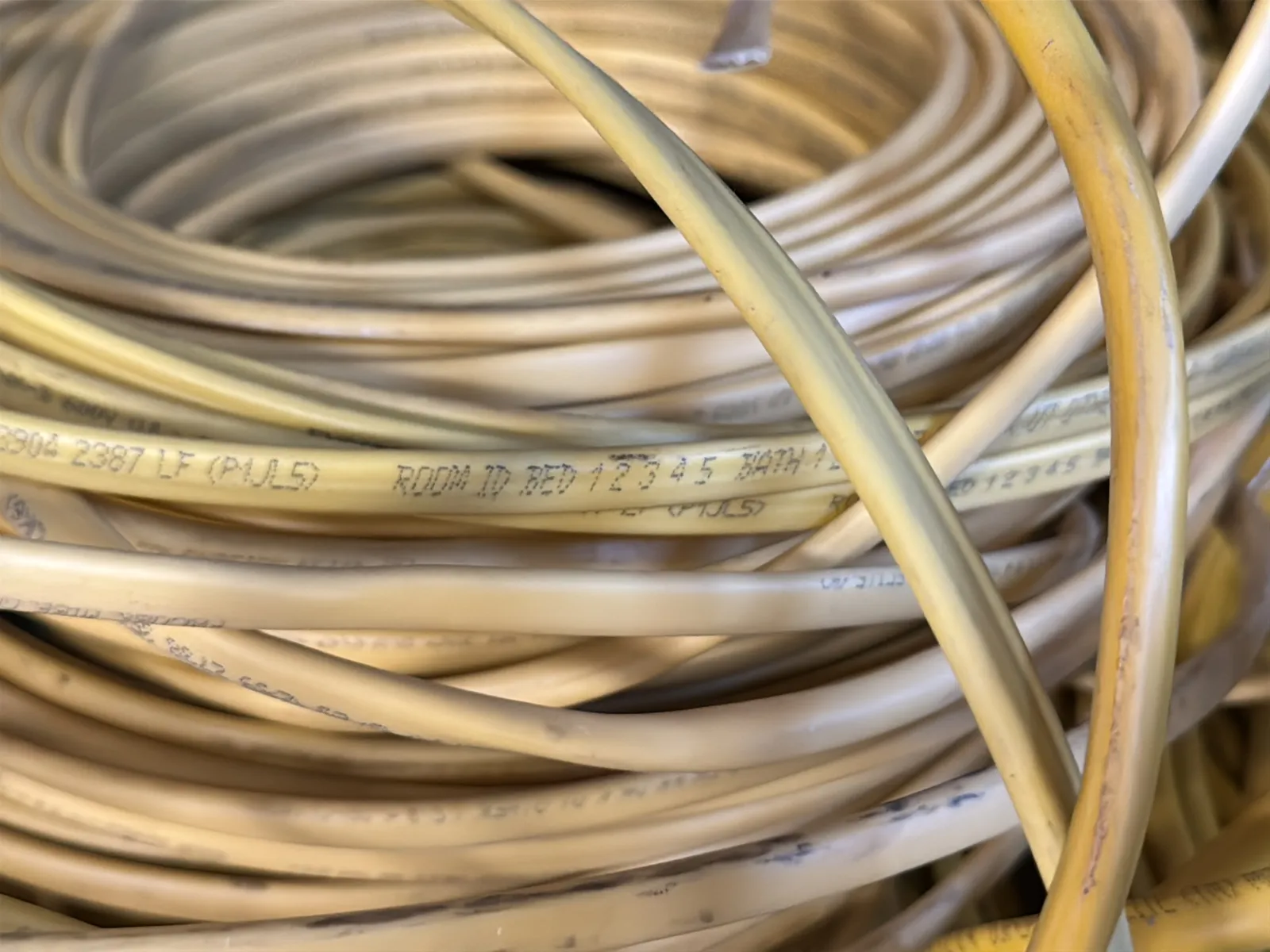Contents Of (1) Shelf: Assorted Wire, photo 6 of 7