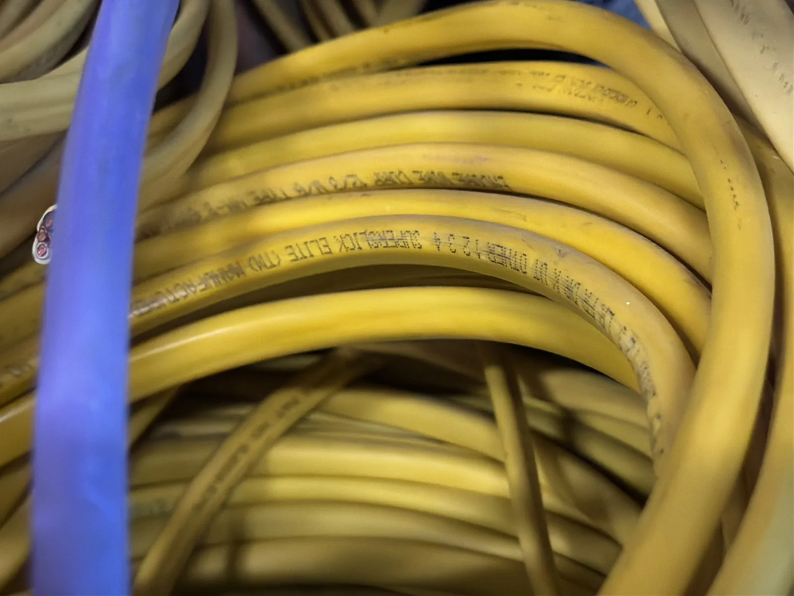 Contents Of (1) Shelf: Assorted Wire, photo 7 of 7
