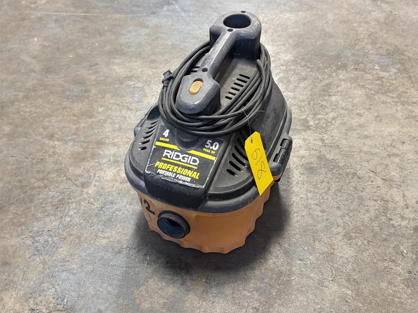ridgid-4-gallon-shop-vacuum-8785ca