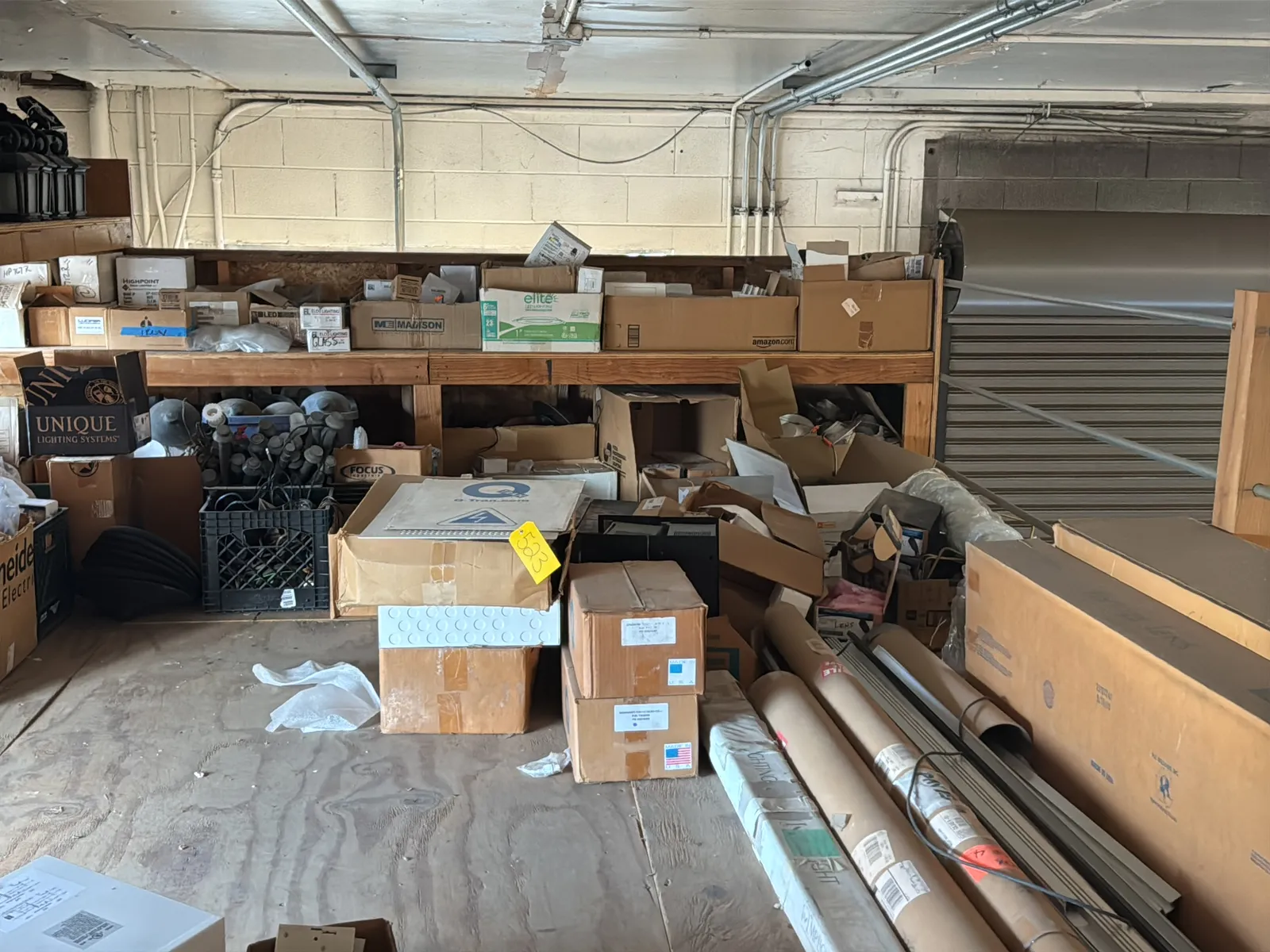 contents-of-corner-lighting-electrical-supply-light-fixtures-door-thresholds-162ccc