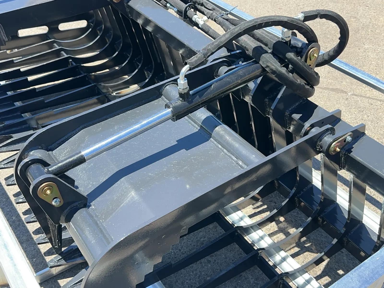 2026 Arteer RGB-84W 84" Rock Grapple Bucket (Unused), photo 9 of 13