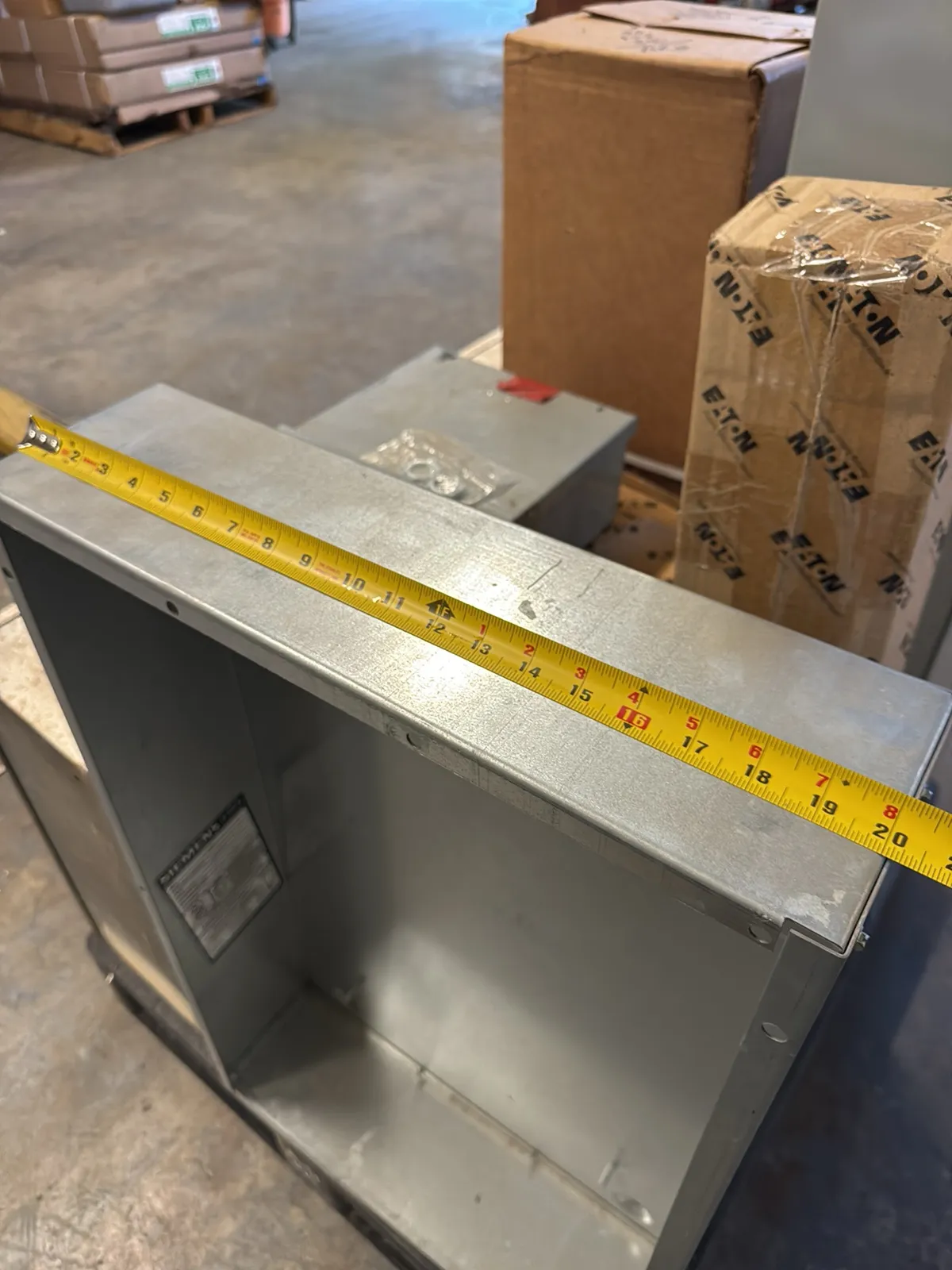 Contents of Pallet: Assorted Electrical Boxes, photo 5 of 12