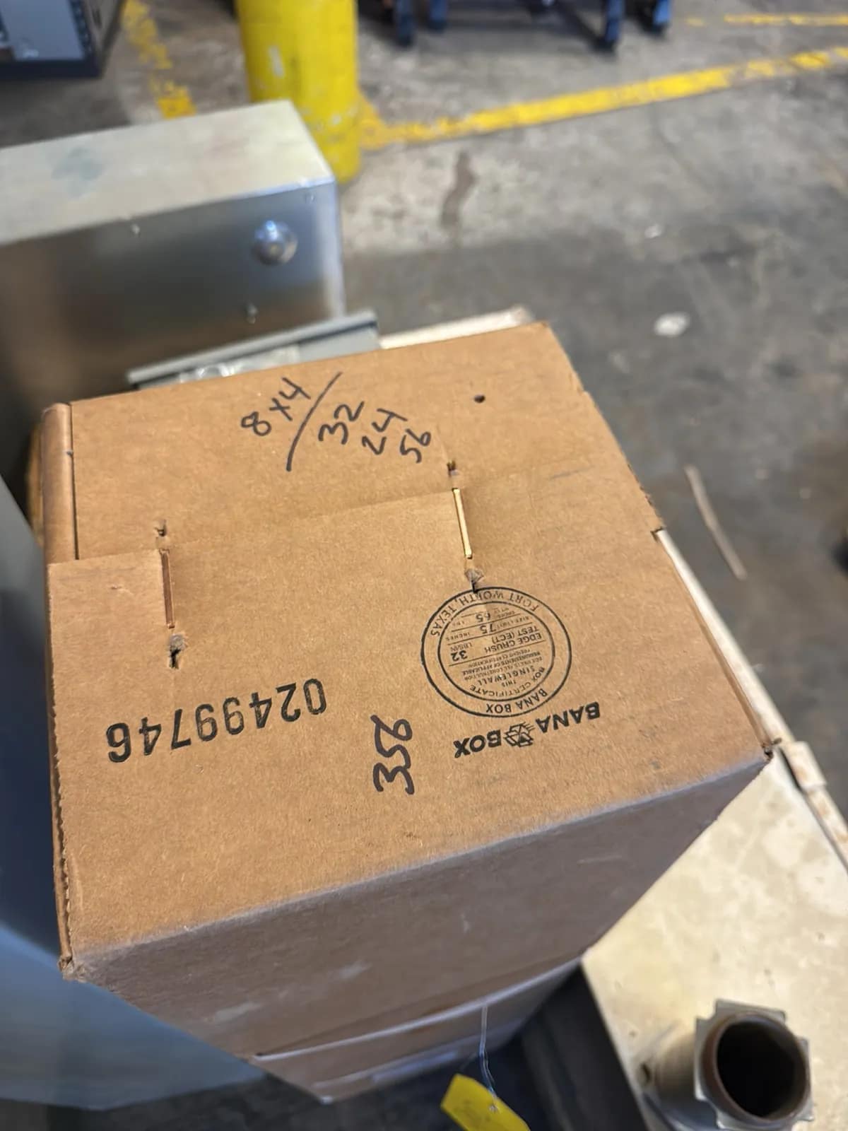 Contents of Pallet: Assorted Electrical Boxes, photo 11 of 12