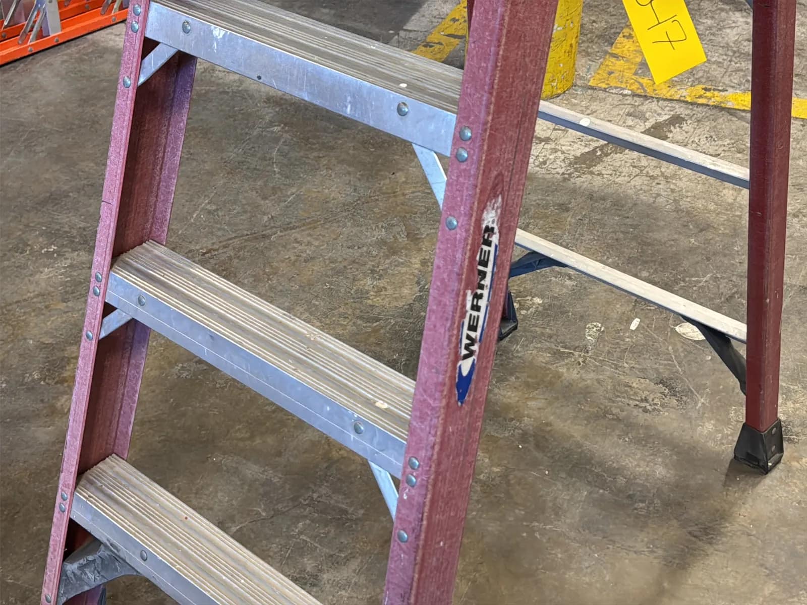 Werner 6’ Fiberglass Ladder, photo 4 of 6