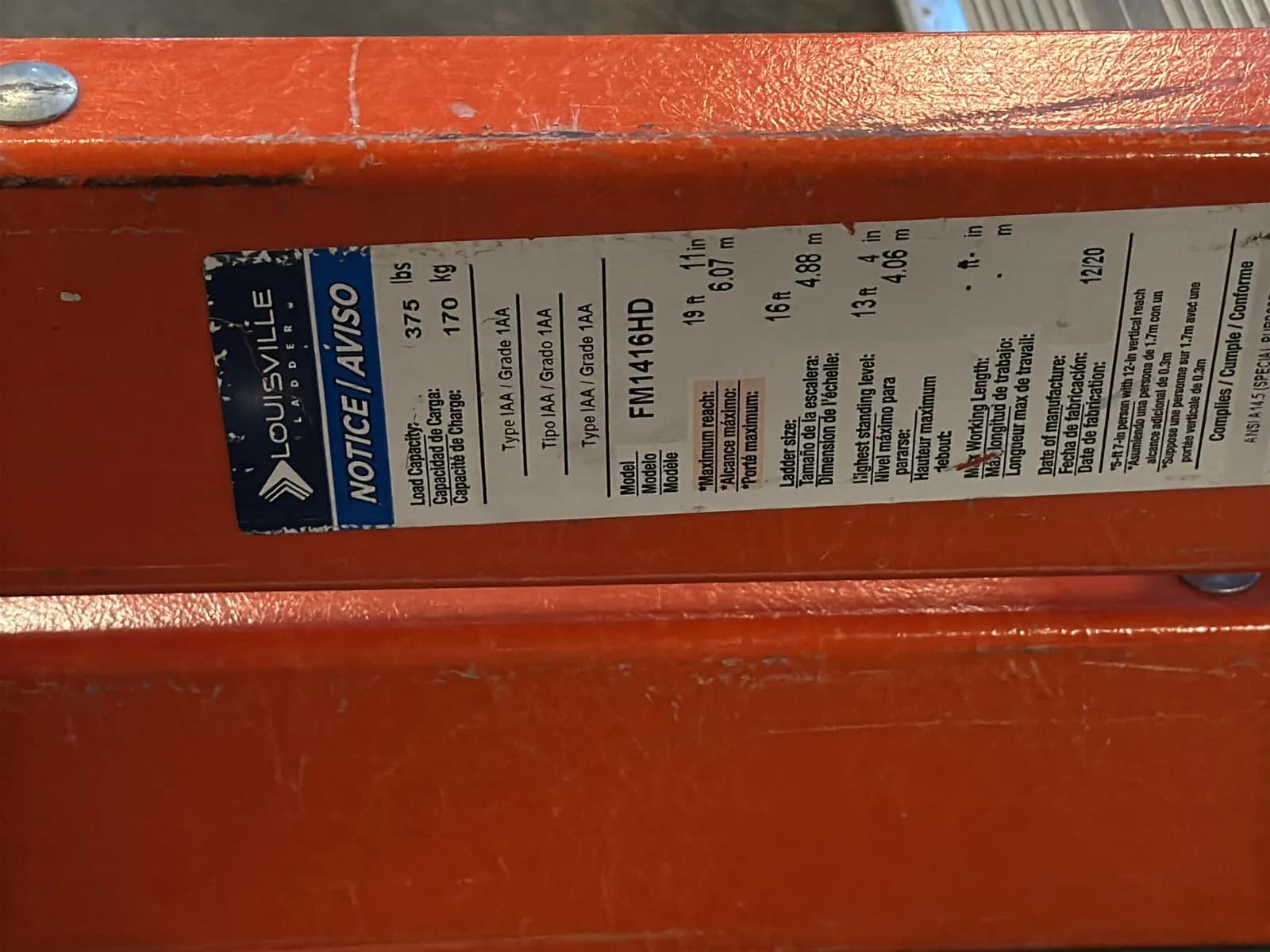 Louisville 20’ Fiberglass Ladder, photo 8 of 8
