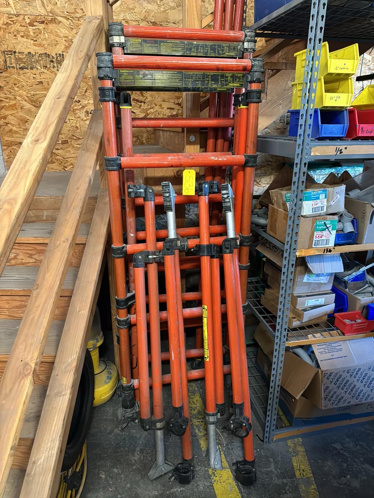 genie-industries-rolling-scaffolding-30d215