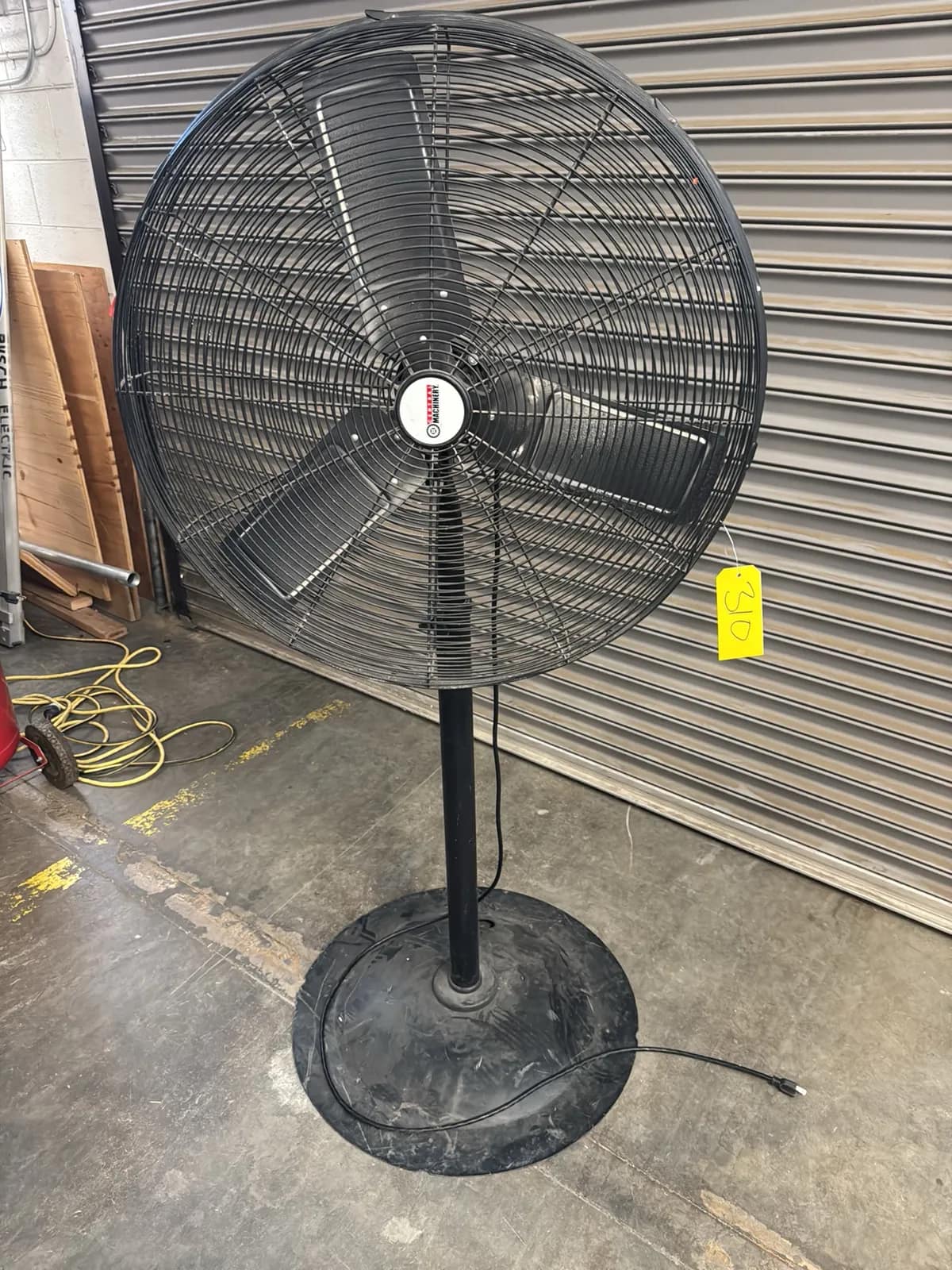 central-machinery-30-shop-fan-0e32f2