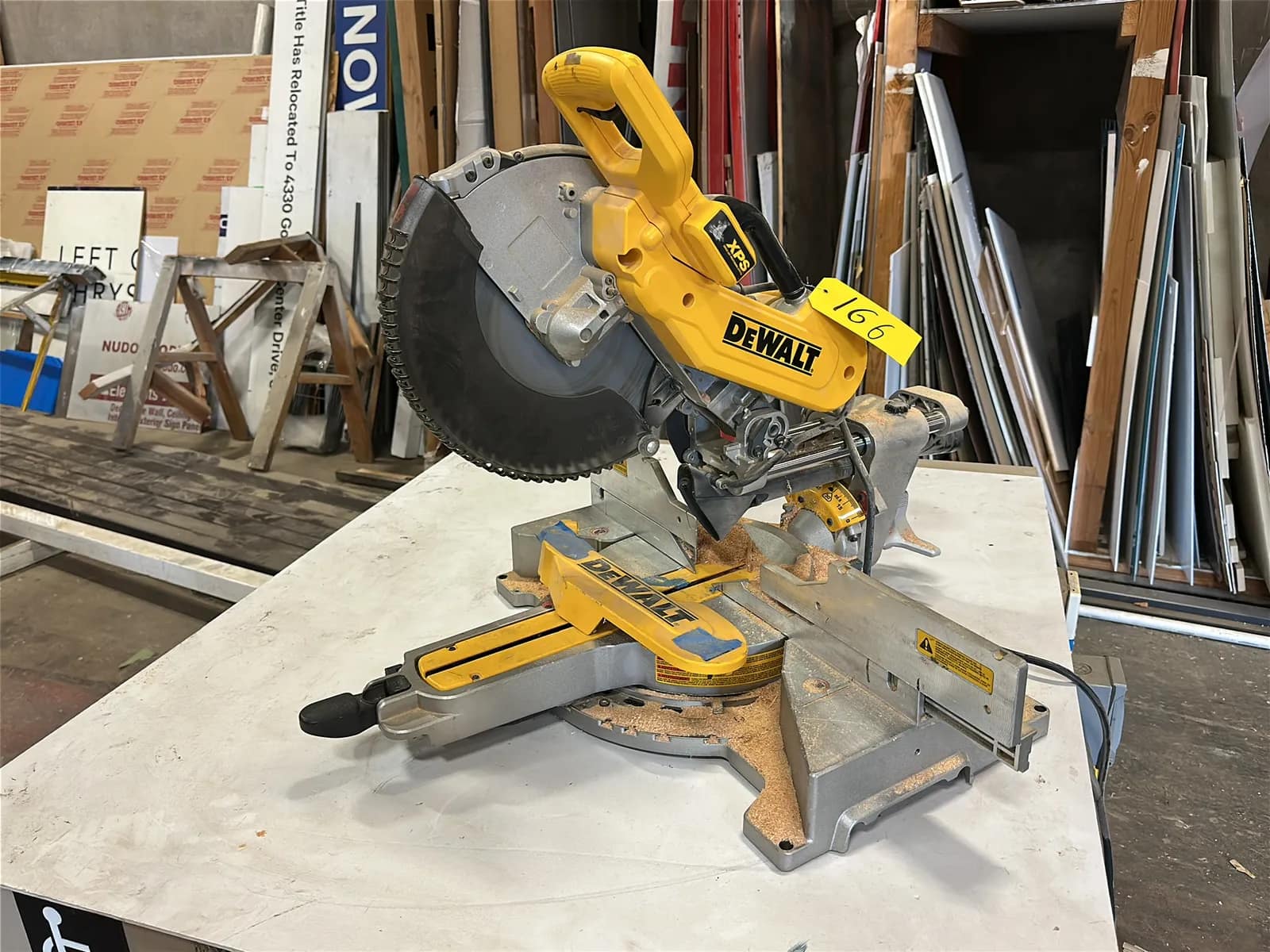 dewalt-compound-miter-saw-9592dd