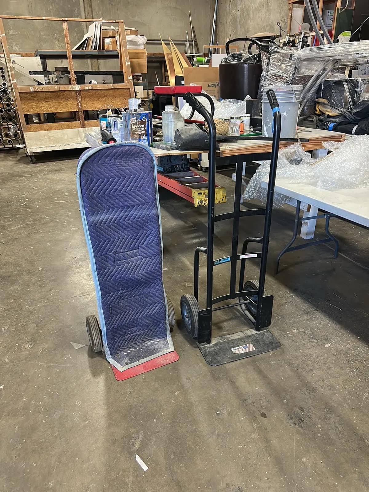 2-furniture-hand-trucks-206d24