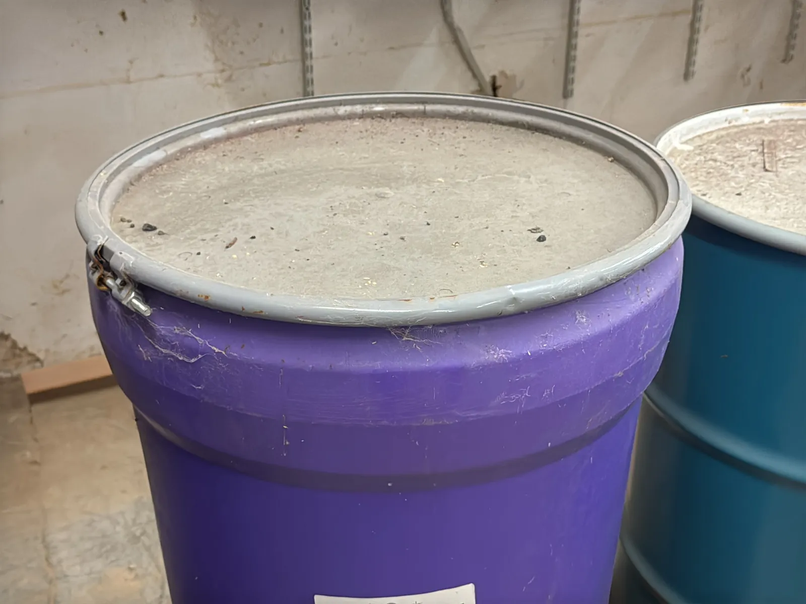 (4) Barrels, photo 5 of 12