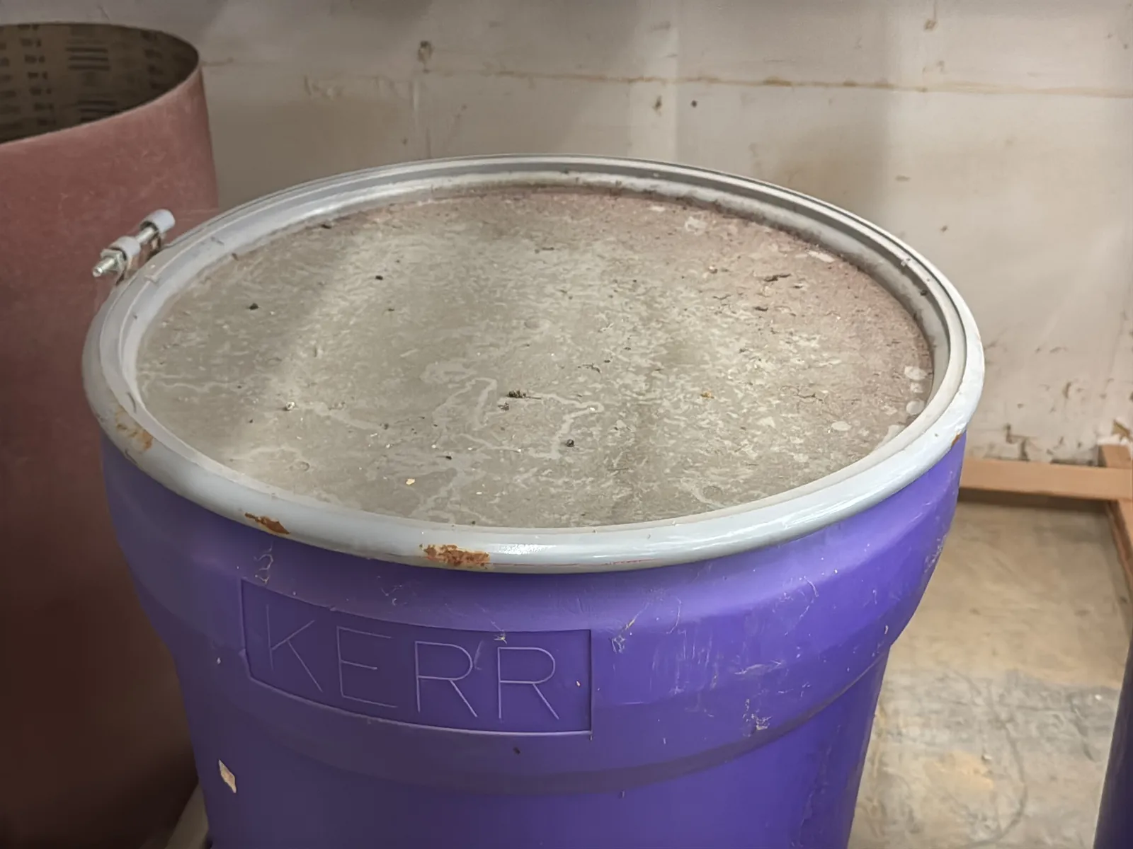 (4) Barrels, photo 6 of 12