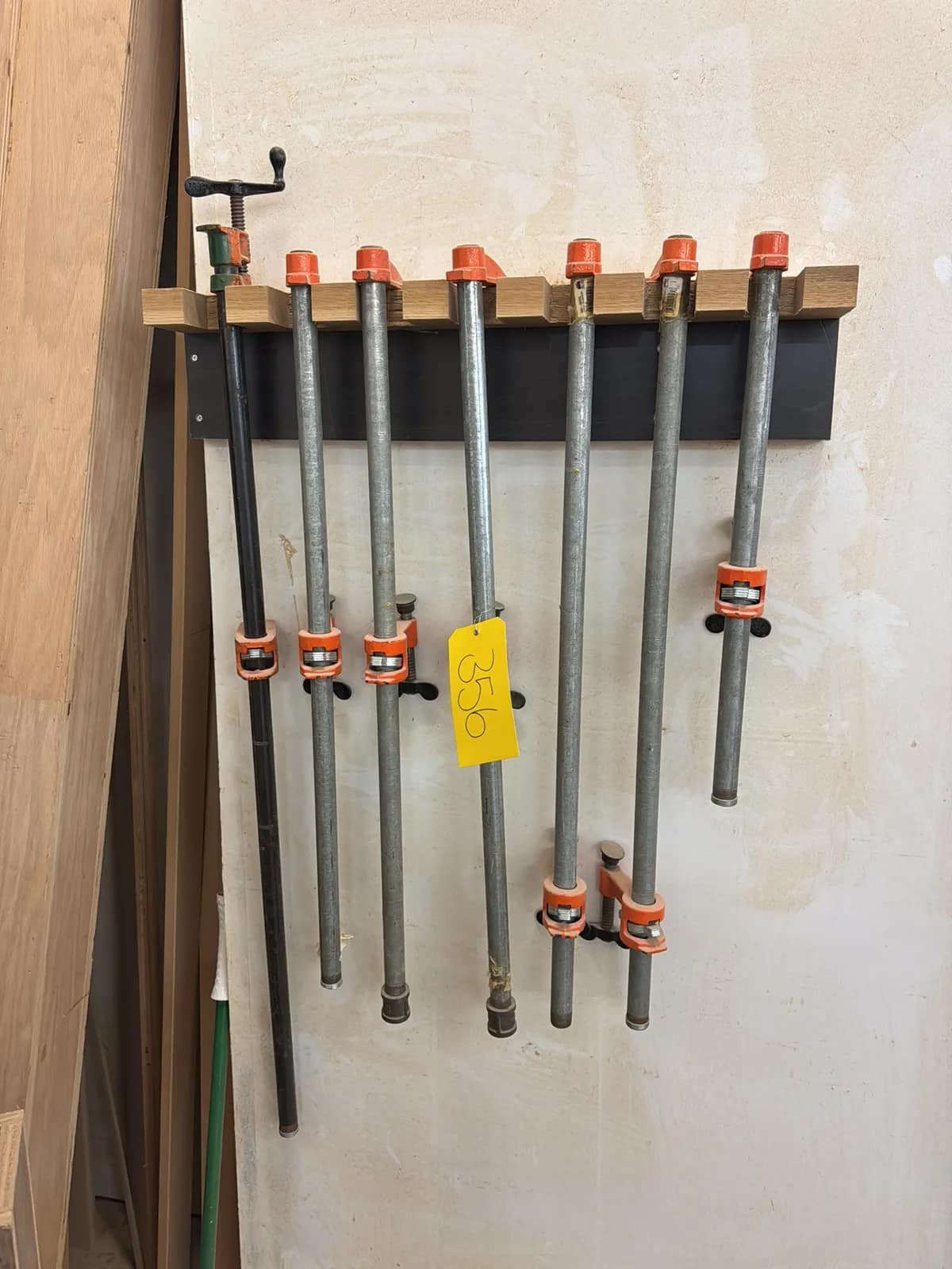 (7) Assorted Clamps, photo 1 of 5