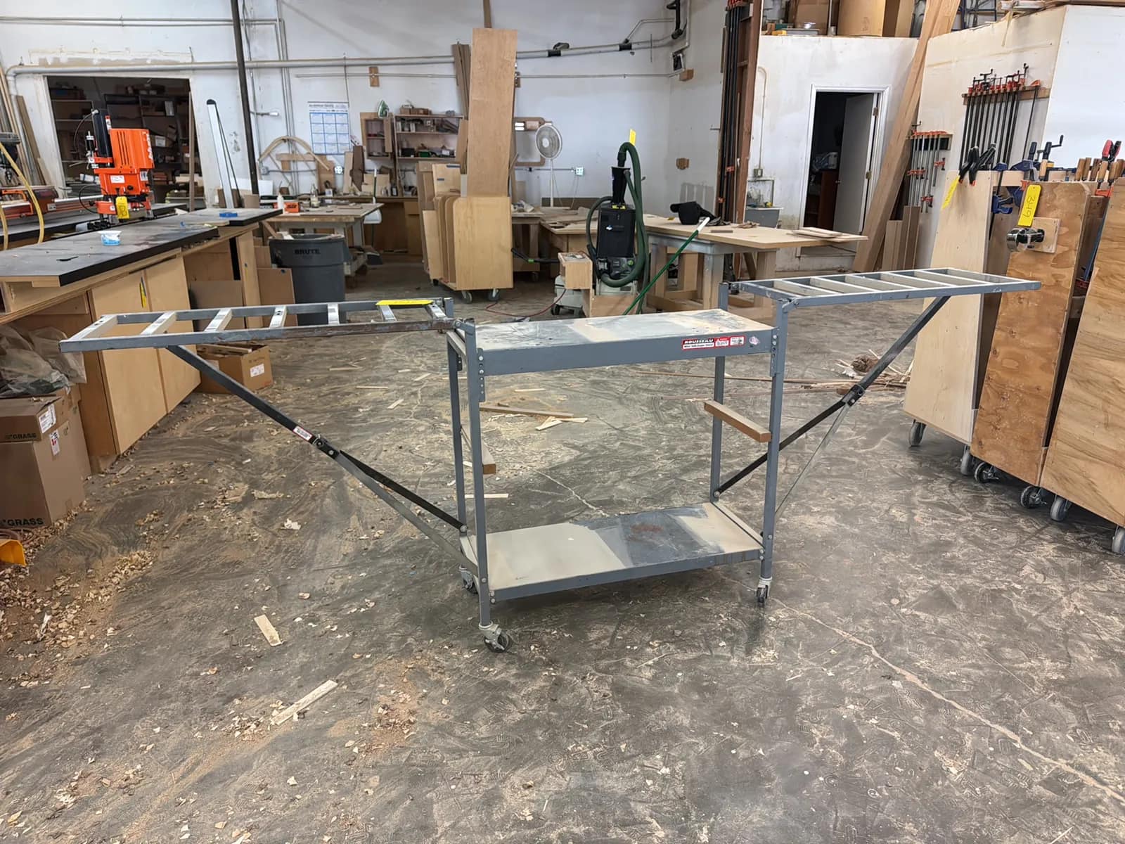 Rousseau Miter Saw Super Stand, photo 4 of 5