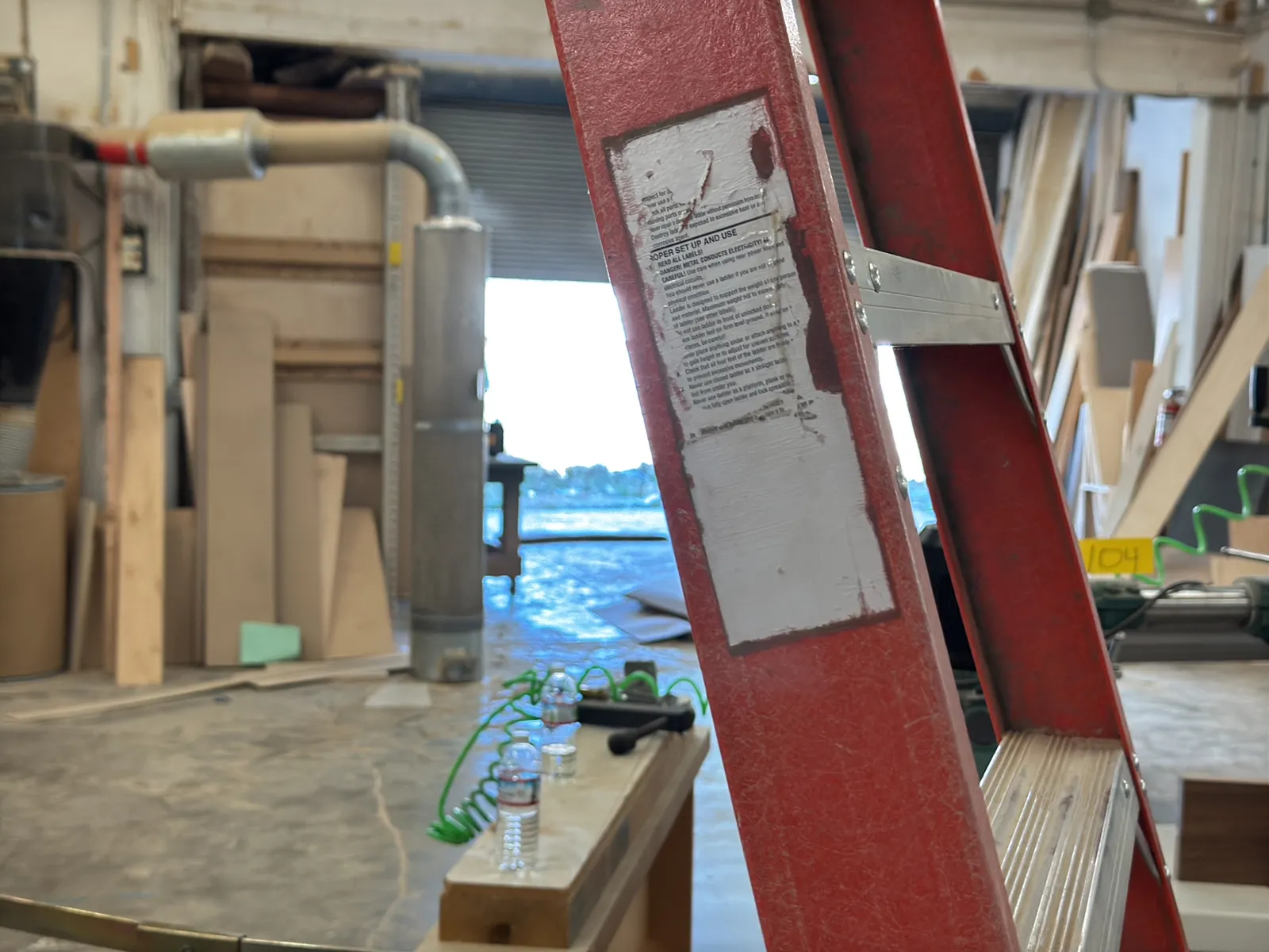 Werner 12’ Fiberglass Ladder, photo 8 of 9