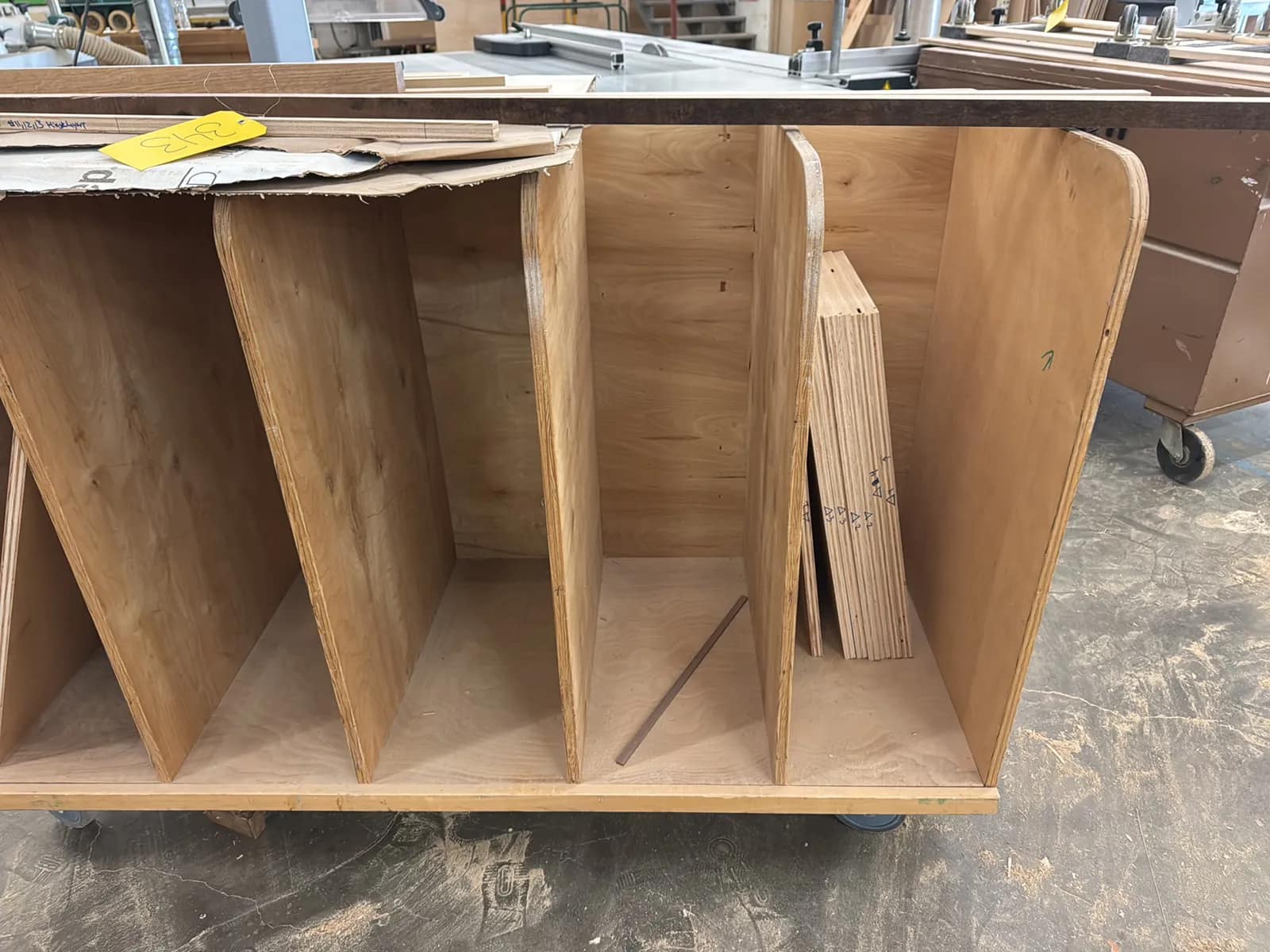 Custom Material Cart, photo 2 of 7