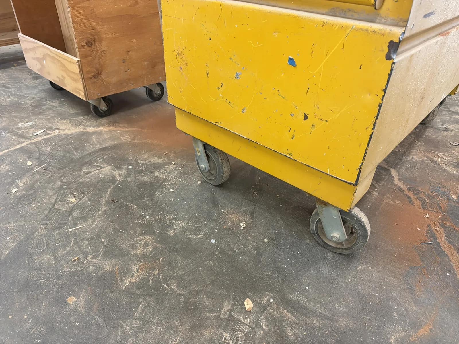 4’ Rolling Chest, photo 2 of 9