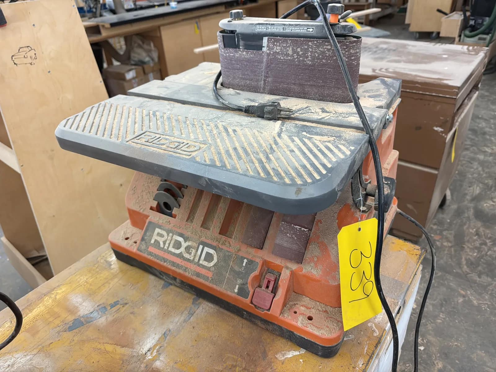 Ridgid 4” Sander With (2) Attachments, photo 1 of 7