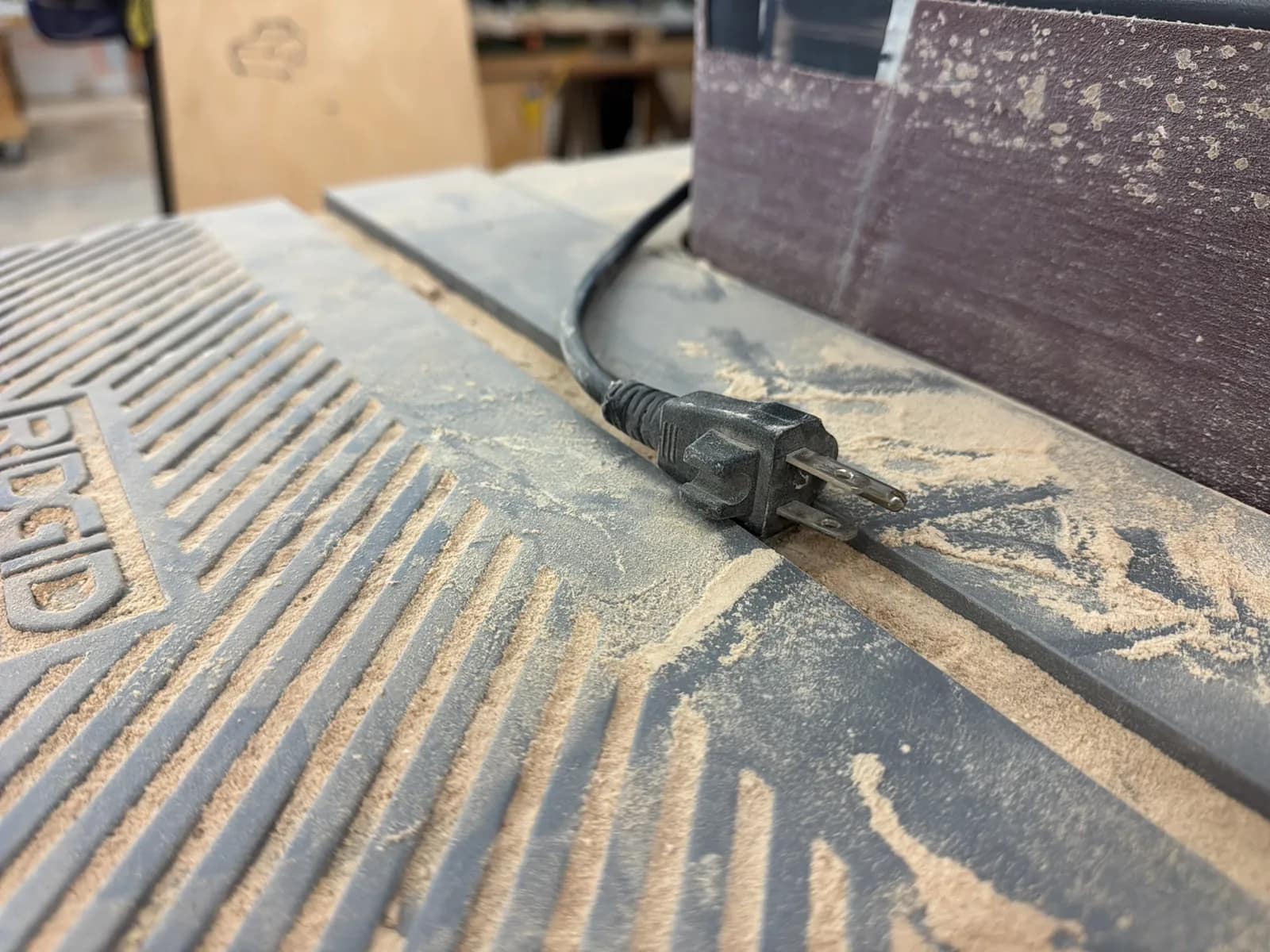 Ridgid 4” Sander With (2) Attachments, photo 4 of 7
