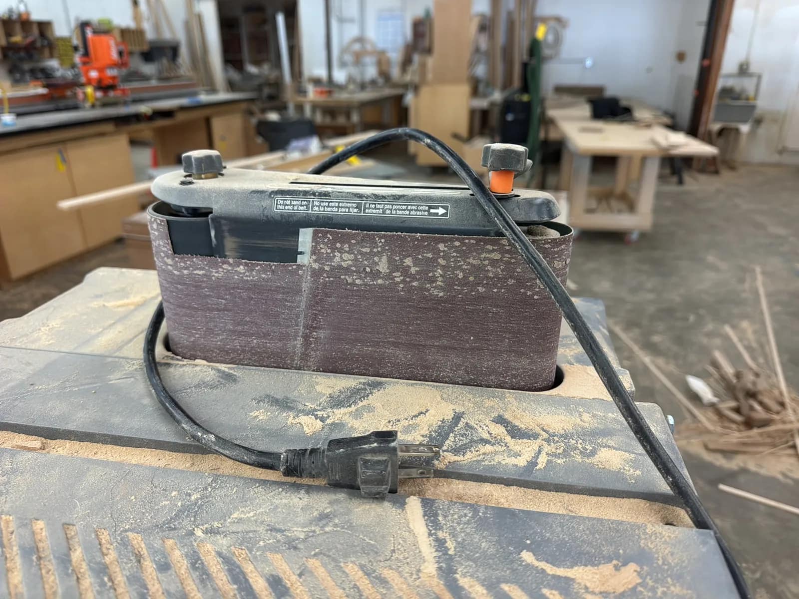 Ridgid 4” Sander With (2) Attachments, photo 3 of 7