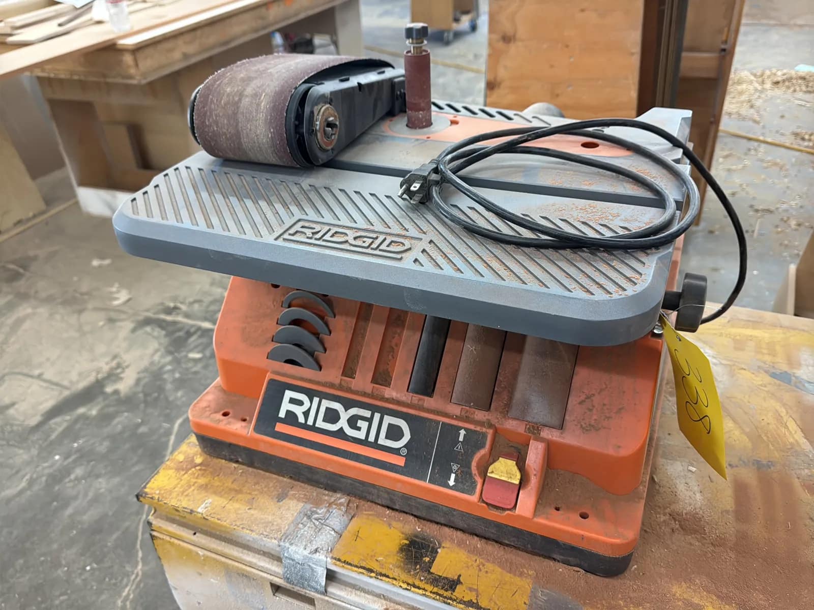 Ridgid 4” Sander With (2) Attachments, photo 1 of 7