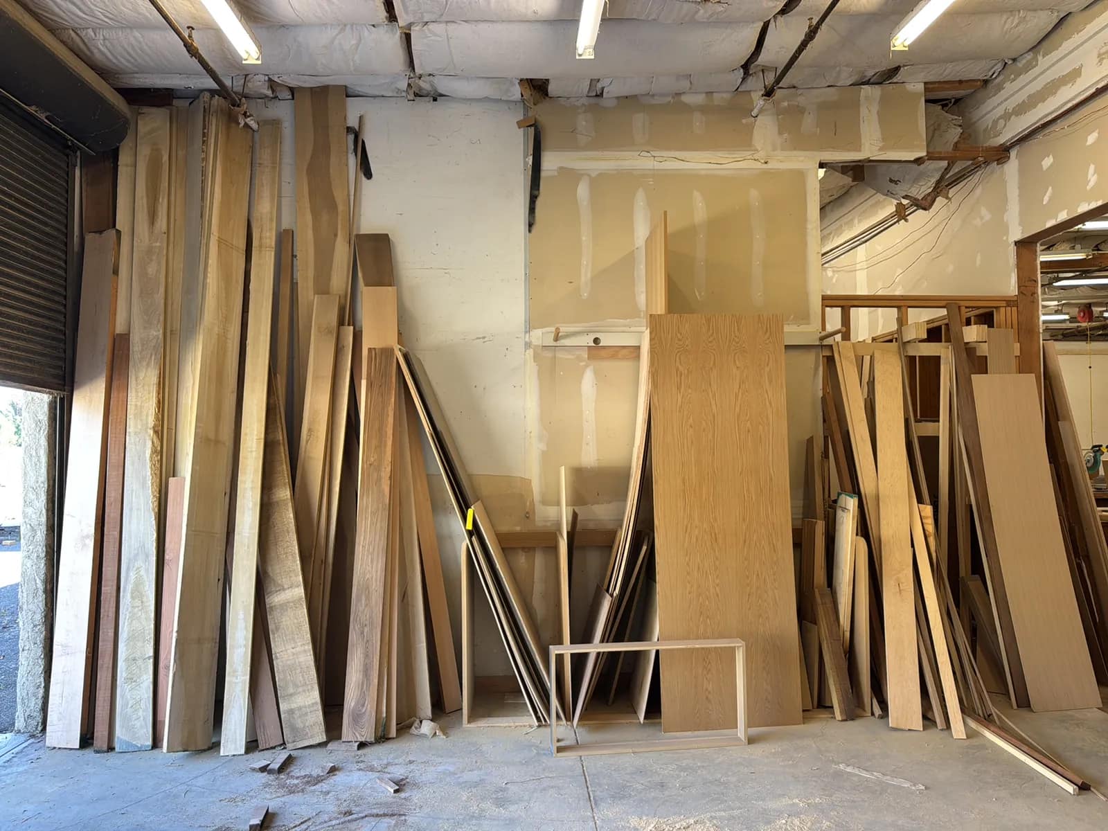 Contents Of Wall: Assorted Wood, photo 1 of 27