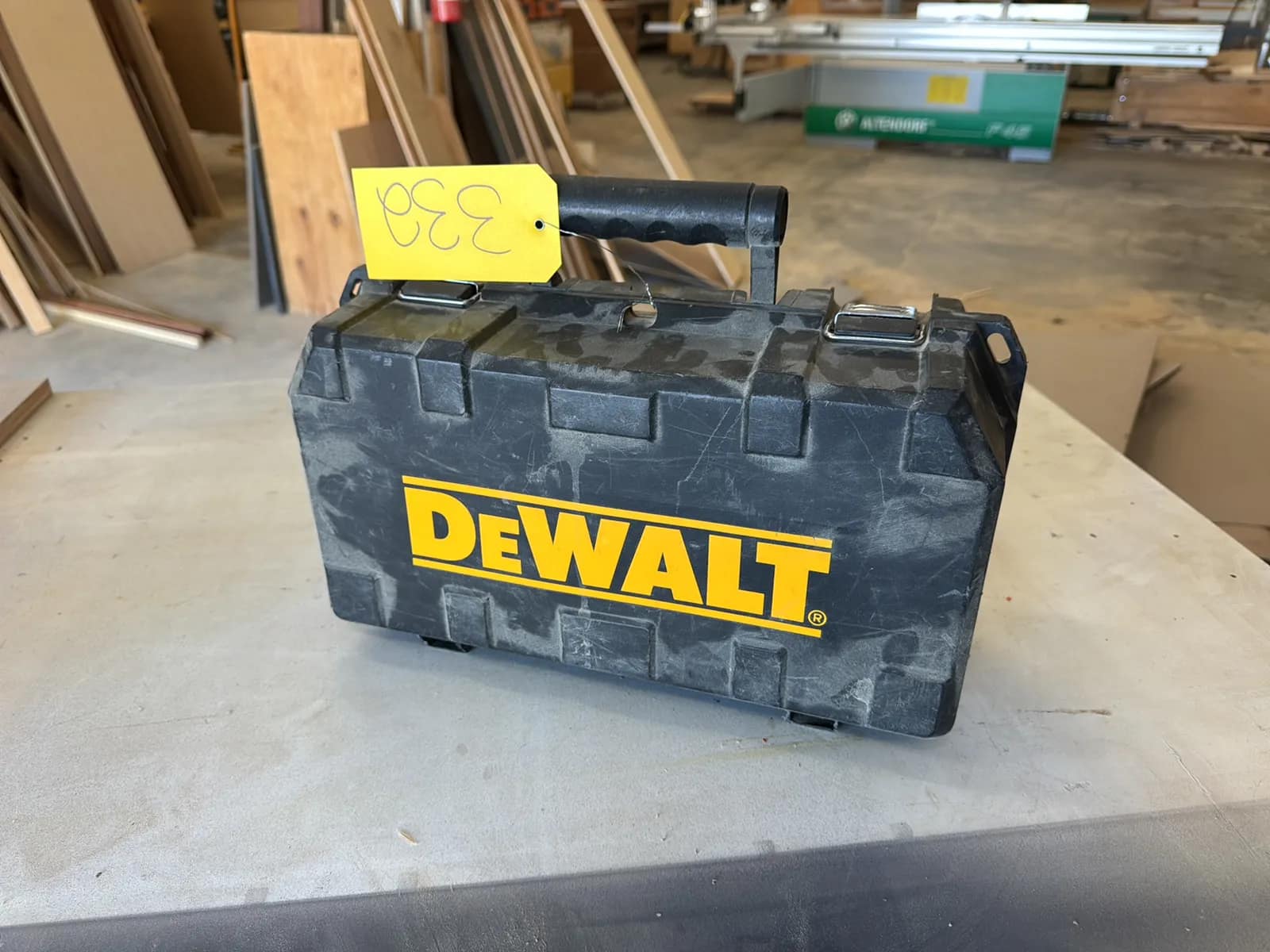 DeWalt 4.5” Angle Grinder, photo 2 of 8