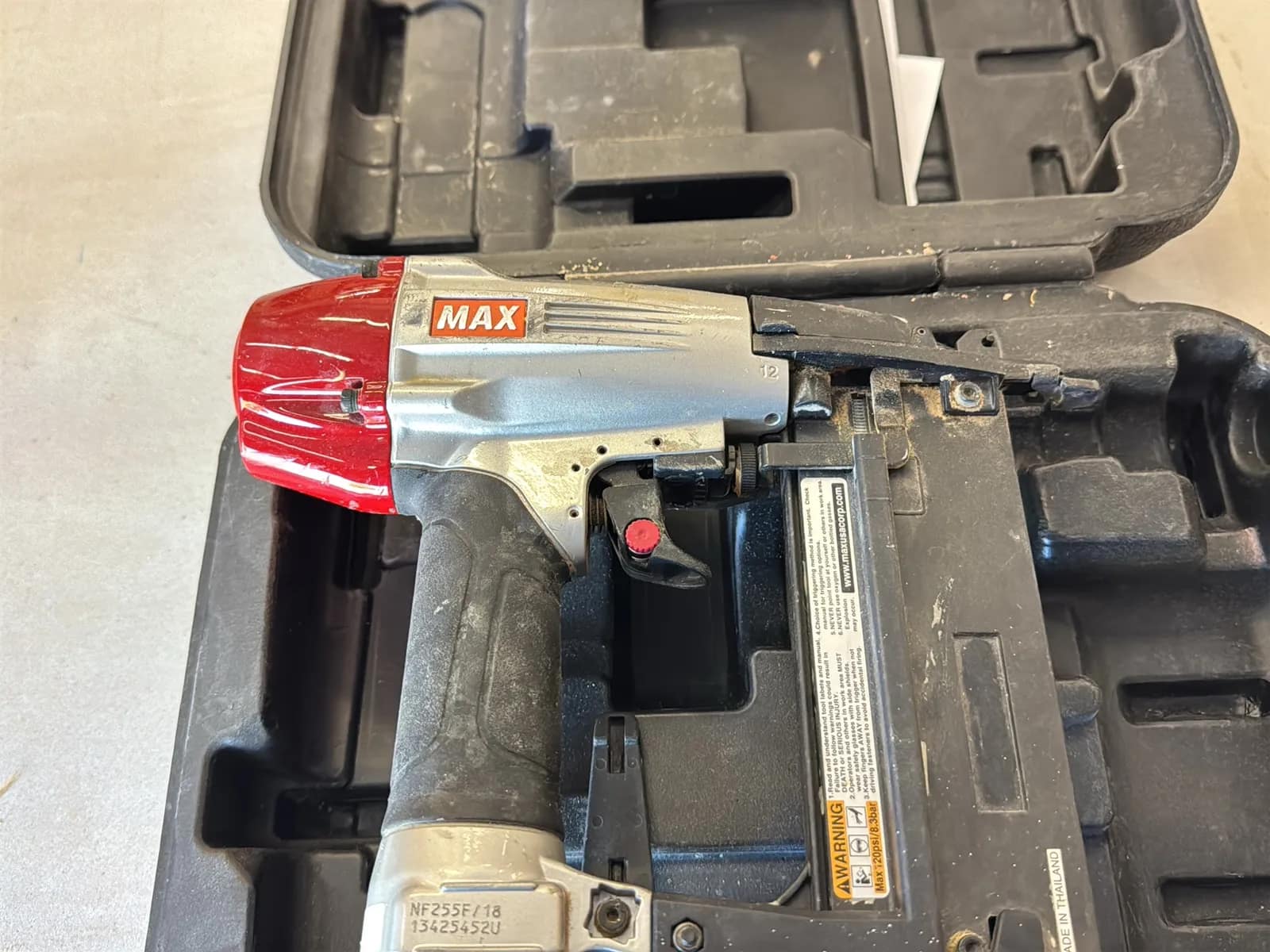 Max NF255F/18 Brad Nailer, photo 8 of 8