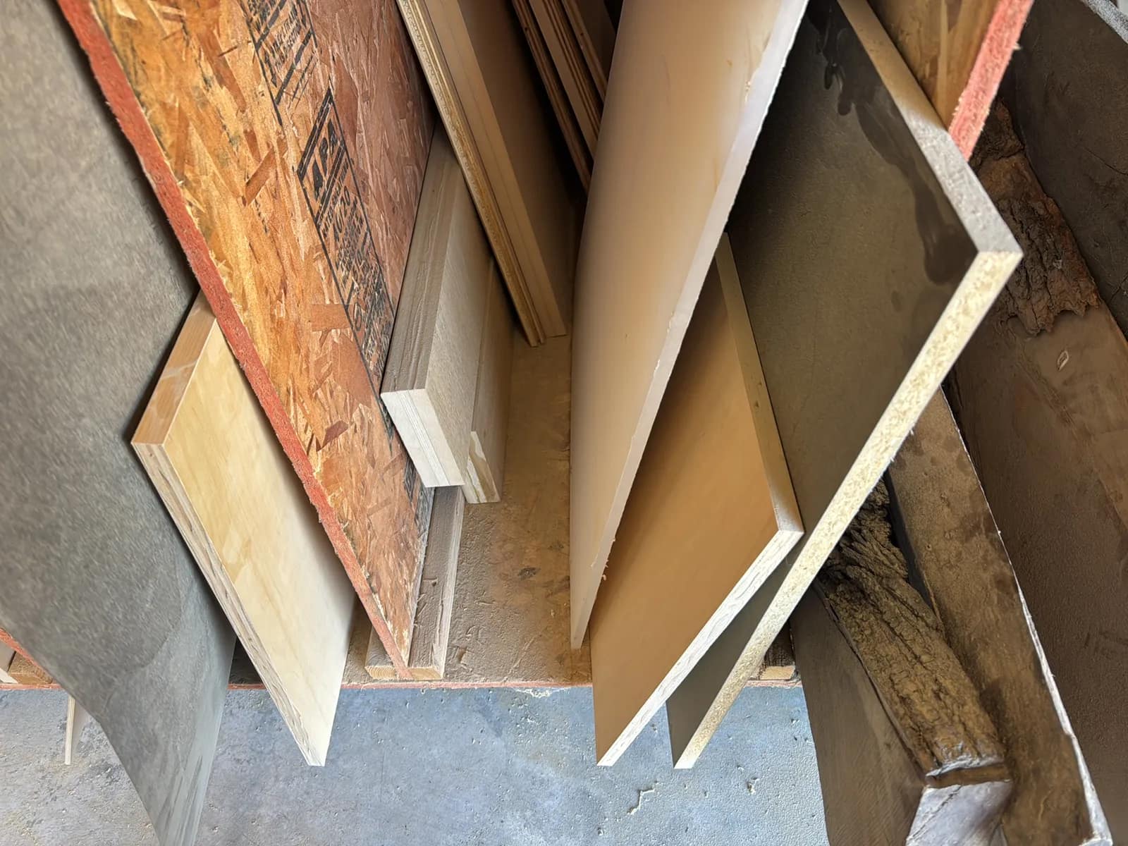 Contents Of Rack: Live Edge Slabs, Vaneer, And Safety Fencing, photo 8 of 21