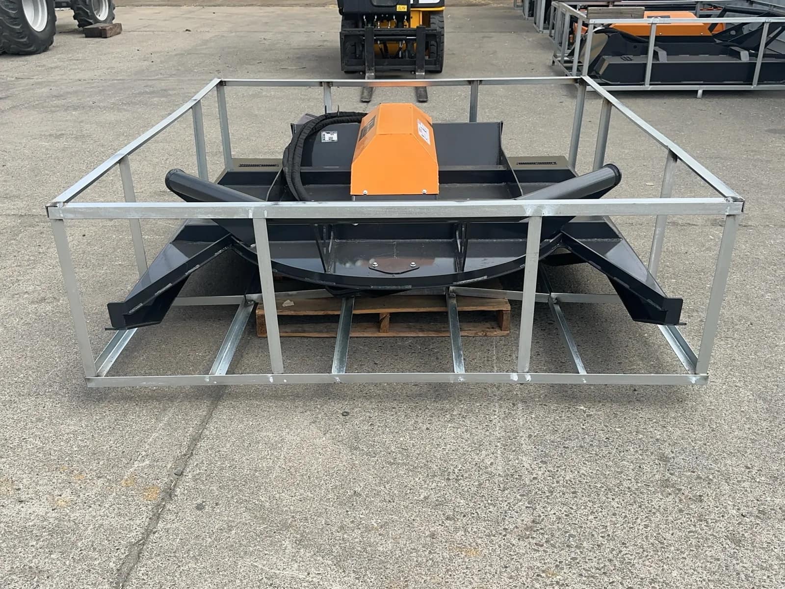 2026 Arteer HDBC-72W 72" Skid Steer 4-Blade Brush Cutter (Unused), photo 8 of 15