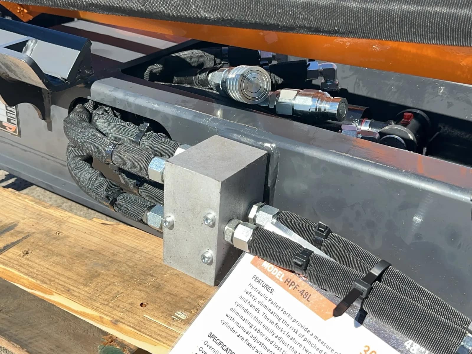 2026 Arteer HPF-48L 48" Hydraulic Skid Steer Fork Attachment (Unused), photo 10 of 11