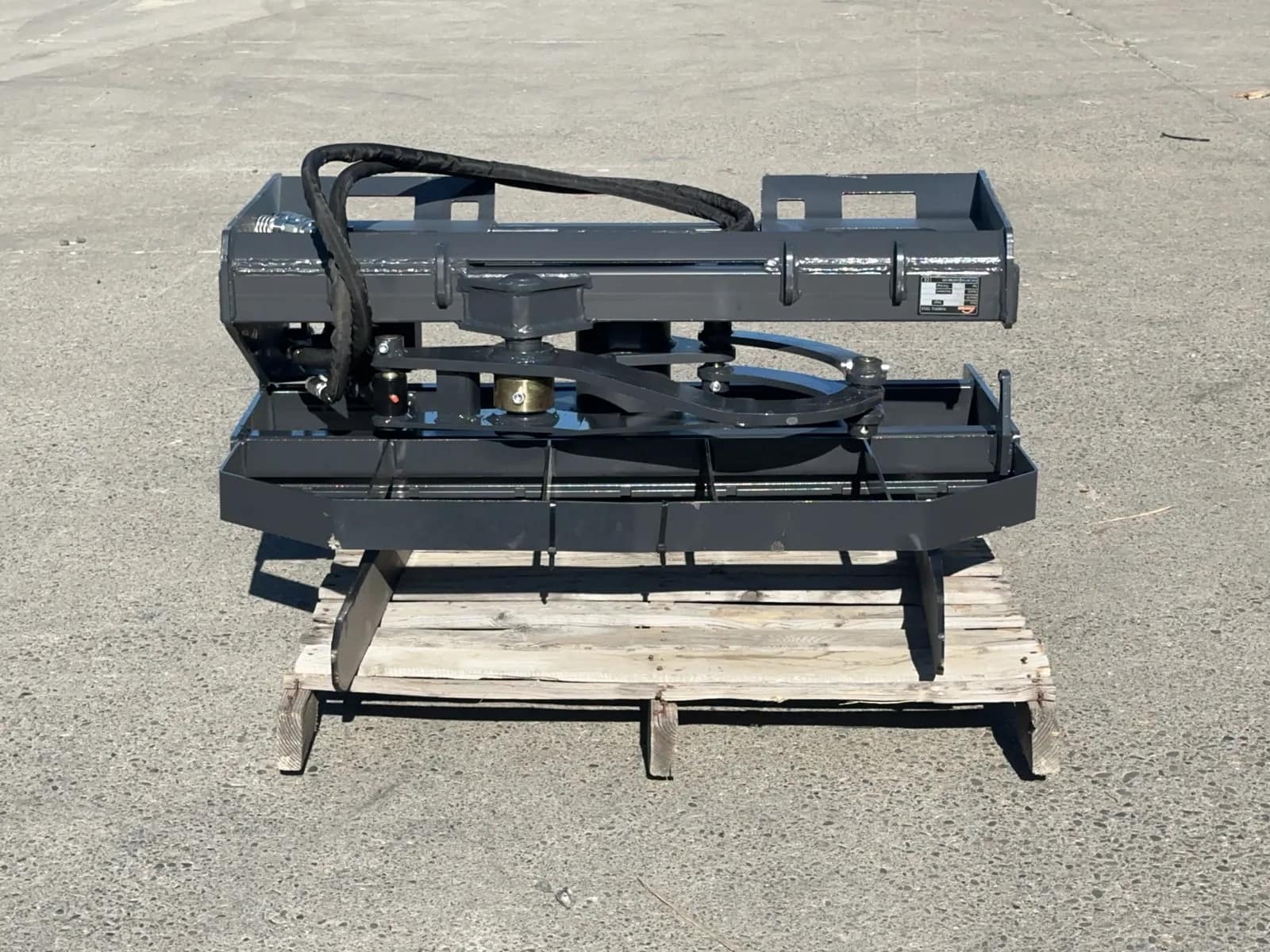 2026 Arteer RPT-42L Rotating Hydraulic Skid Steer Fork Attachment (Unused), photo 4 of 15