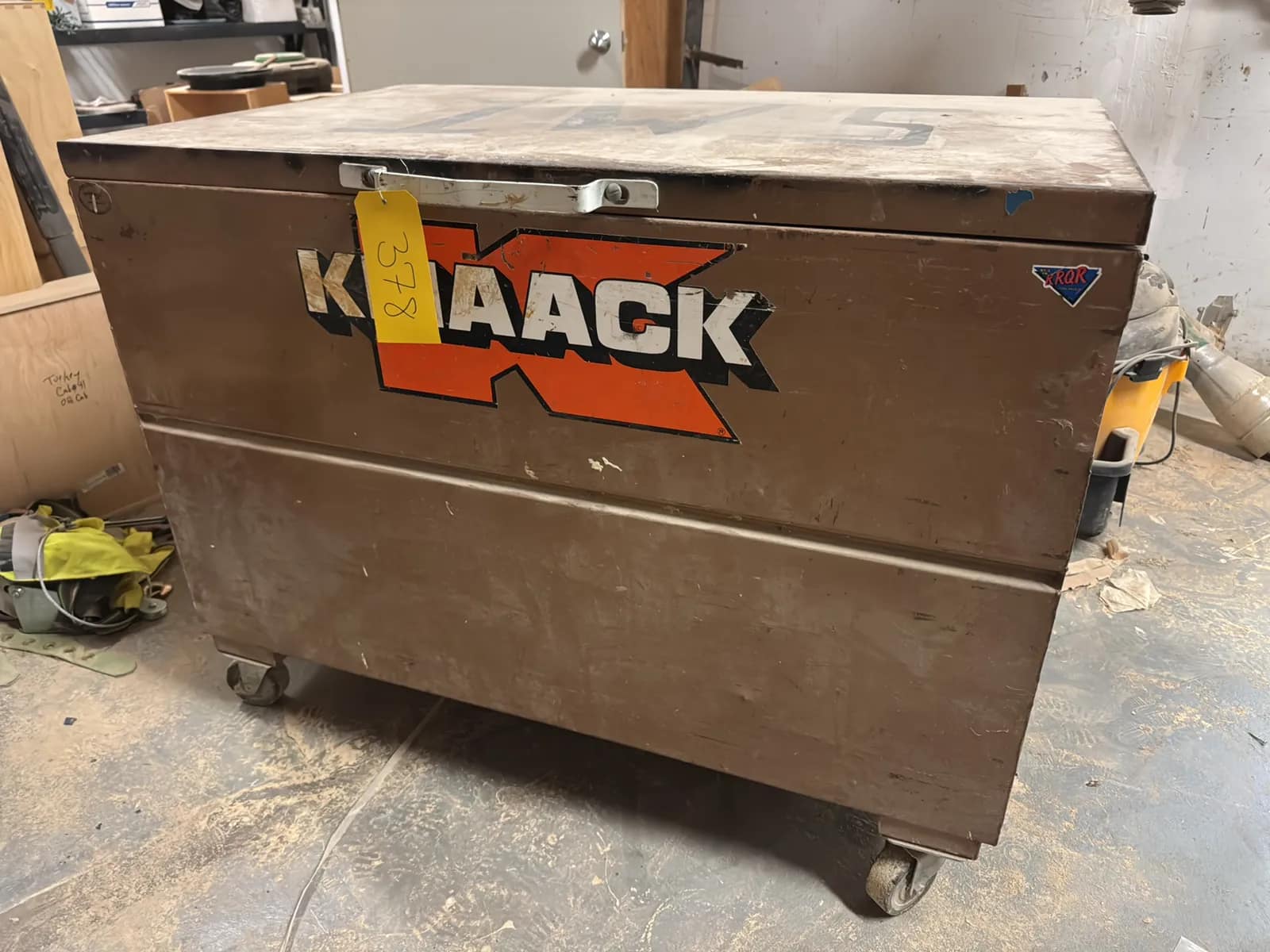 Knaack Box Watchman II, photo 1 of 6