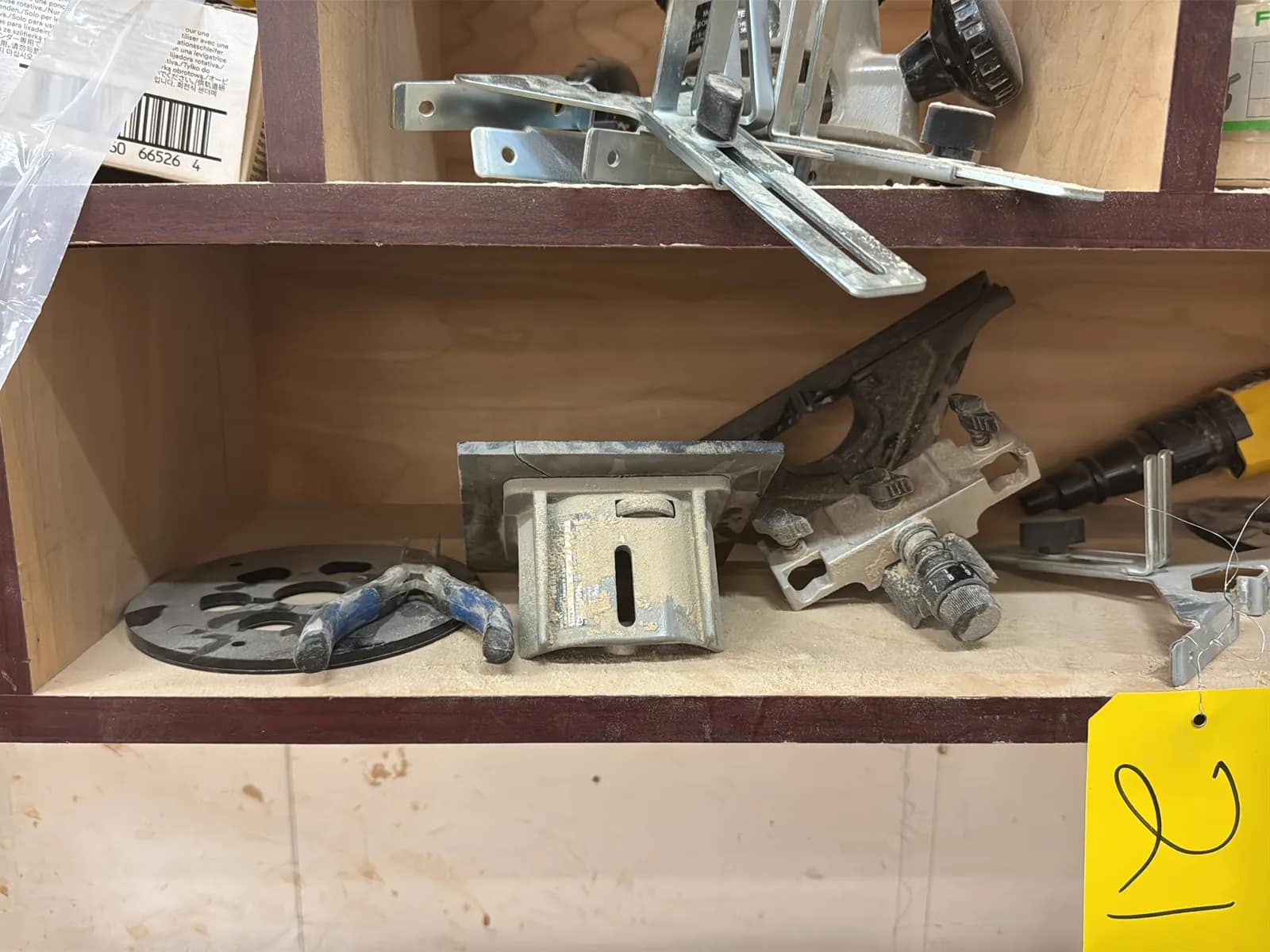 Rolling Cabinet And Wall Mounted Cabinet With Contents: Assorted Router Accessories, Woodworking Tools And More, photo 9 of 11