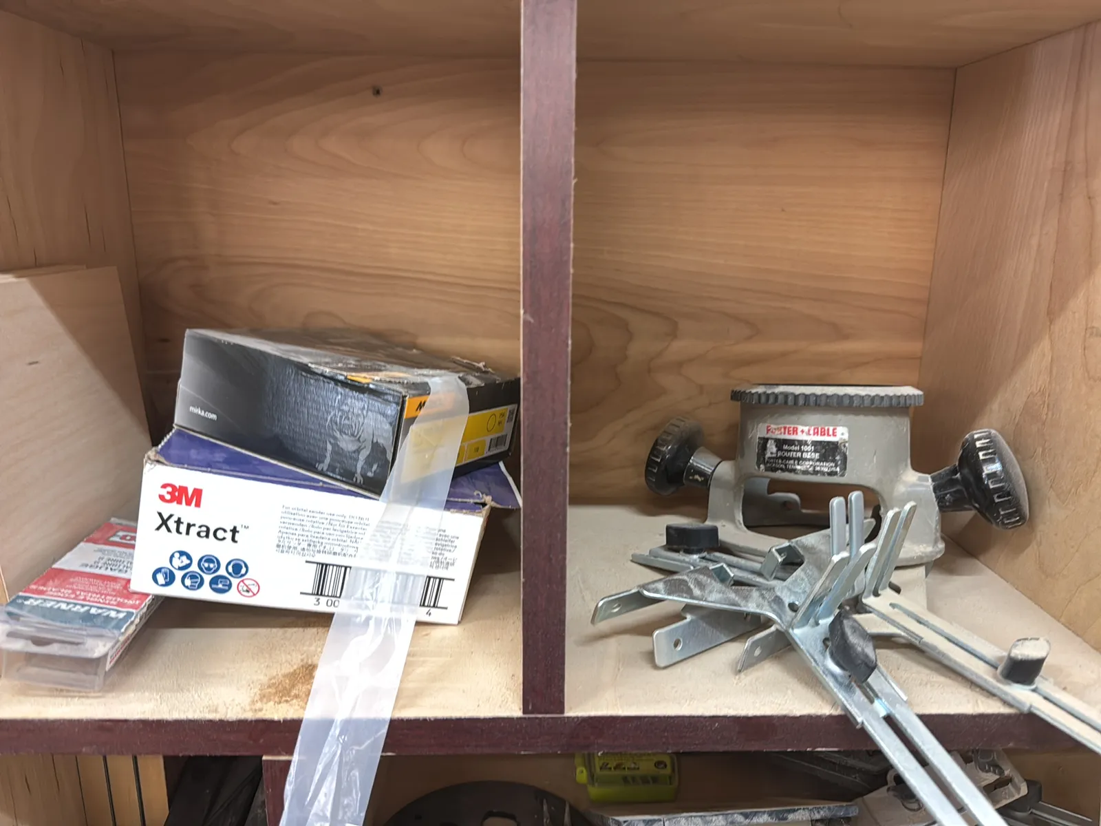 Rolling Cabinet And Wall Mounted Cabinet With Contents: Assorted Router Accessories, Woodworking Tools And More, photo 7 of 11