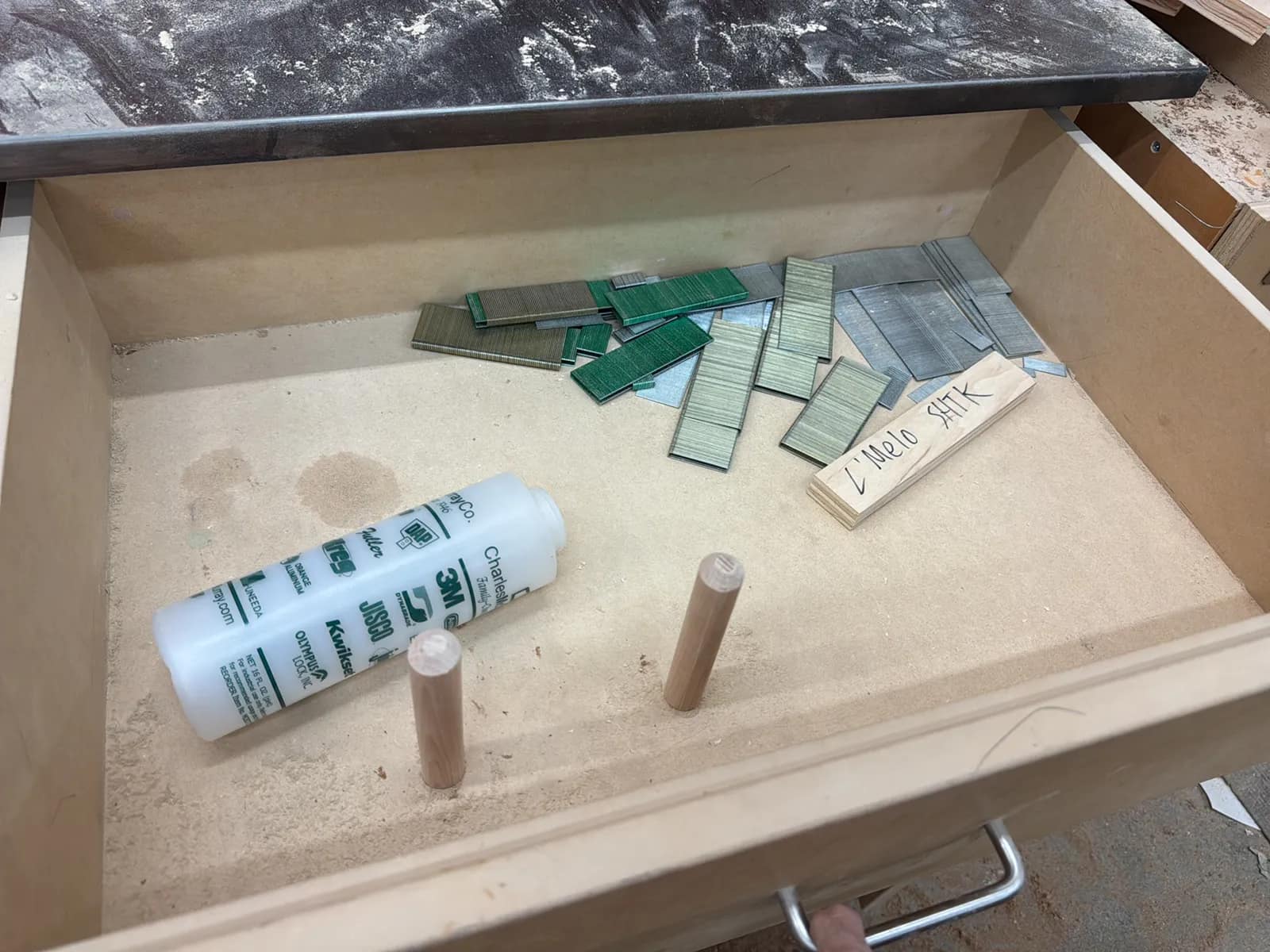 Assorted Cabinets And Contents, photo 5 of 14
