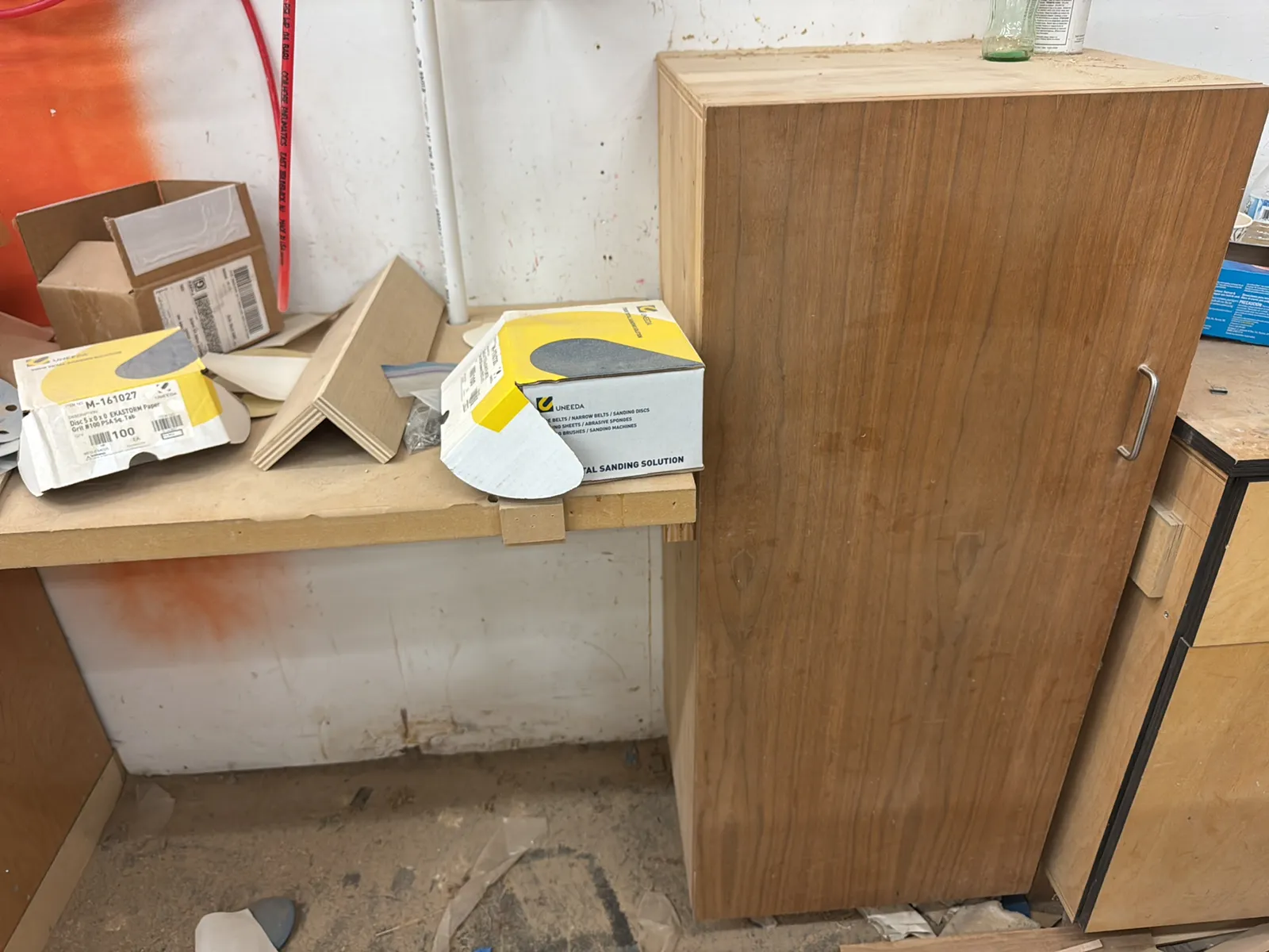 Assorted Cabinets And Contents, photo 12 of 14