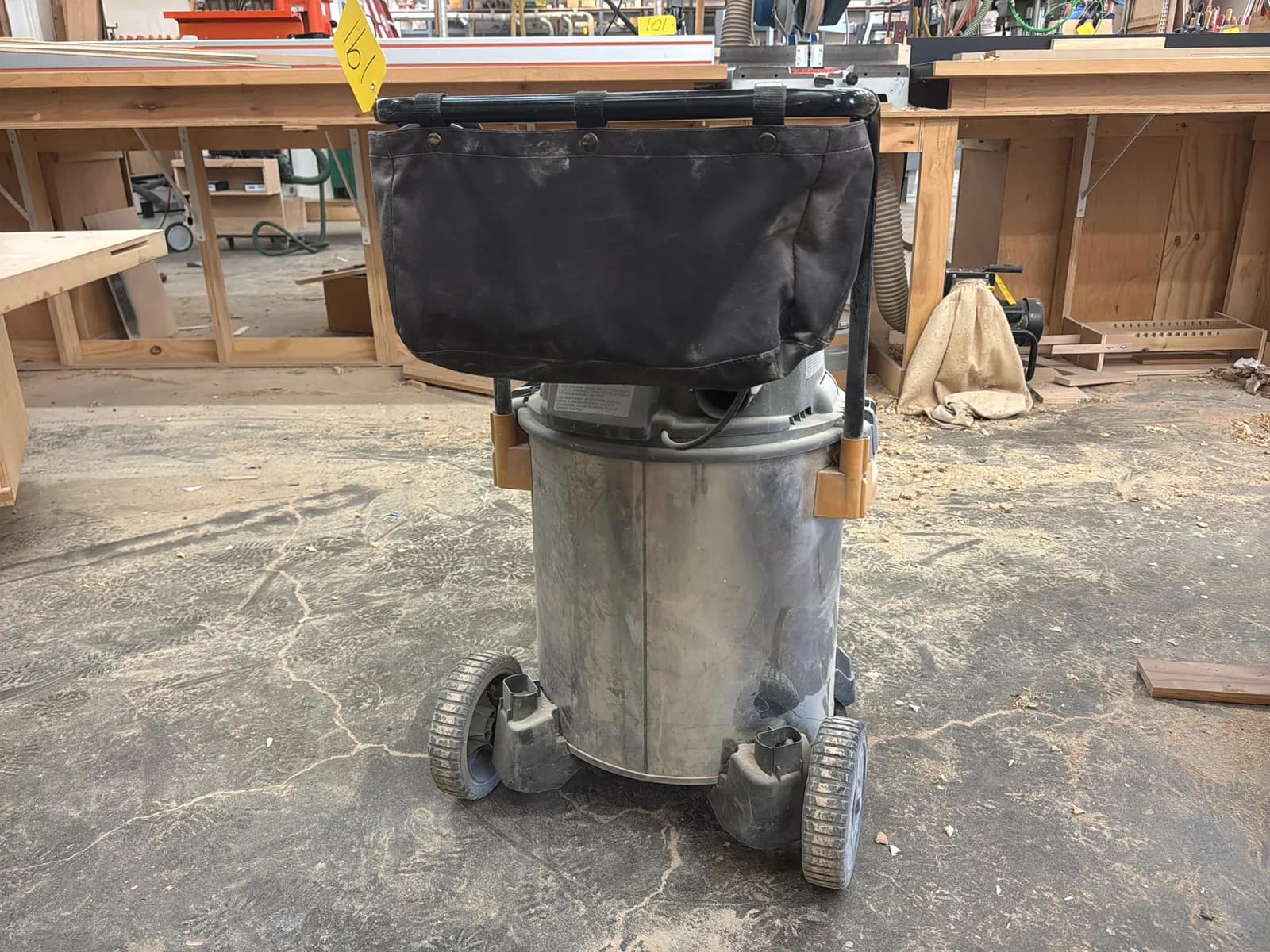 Ridgid 6.5HP 16 Gallon Shop Vacuum, photo 6 of 7
