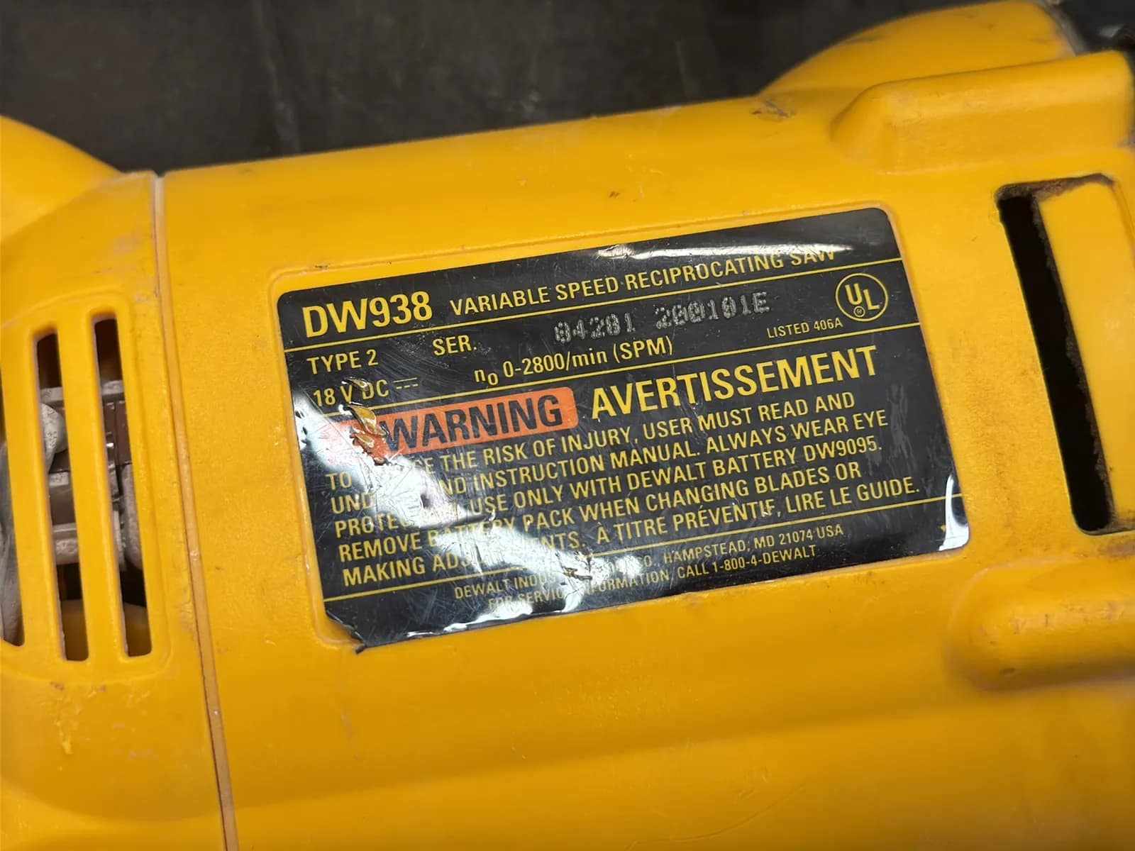 DeWalt Cordless Reciprocating Saw With (2) Batteries, Charger And Case, photo 5 of 6