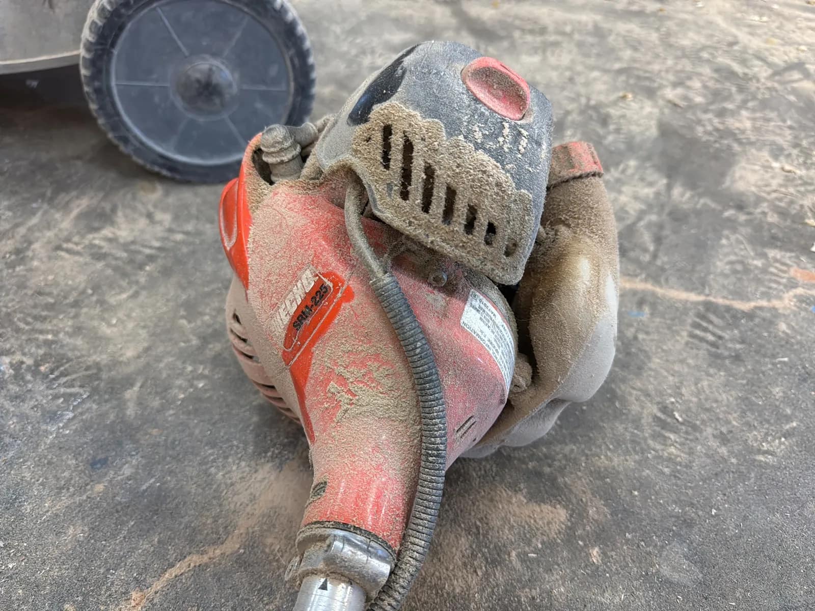 Echo SRM225 Trimmer, photo 2 of 8