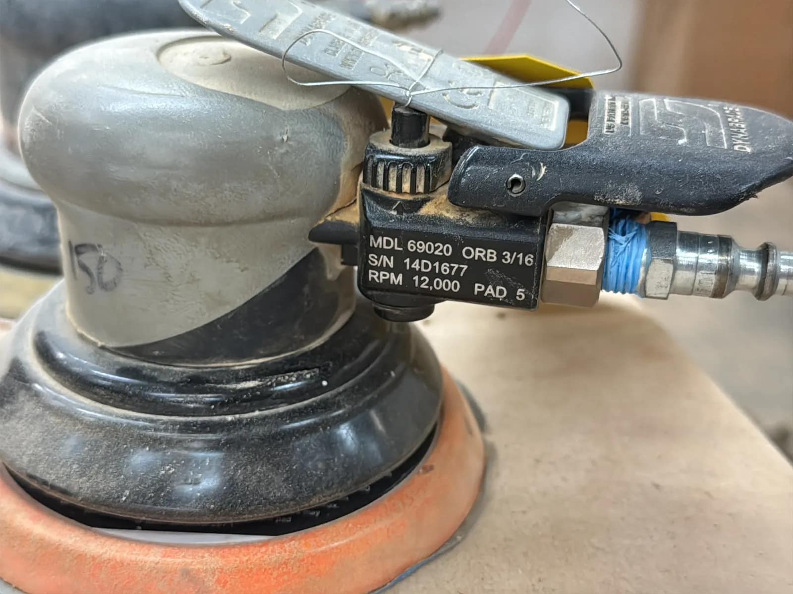 (4) Ekasand And Dynabrade Orbital Pneumatic Sanders, photo 6 of 8