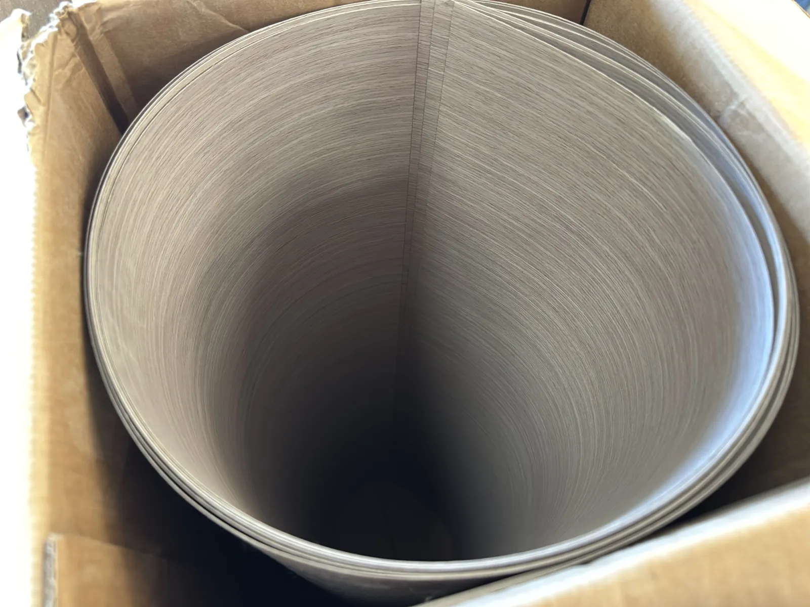 (2) Boxes GL Walnut 50” Veneer, photo 4 of 7