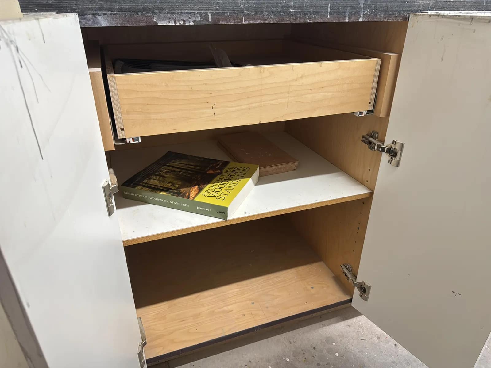 (2) Cabinets With Contents And Wall Mounted Organizers, photo 5 of 11