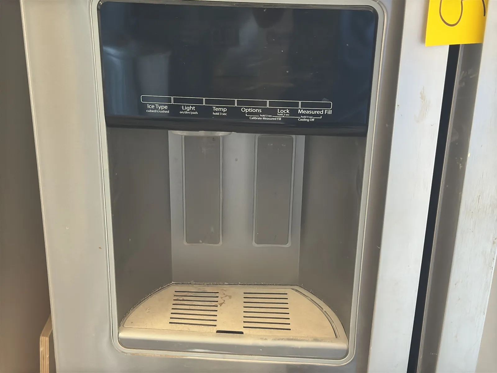Whirlpool Refrigerator WRS571CIHZ01, photo 4 of 9