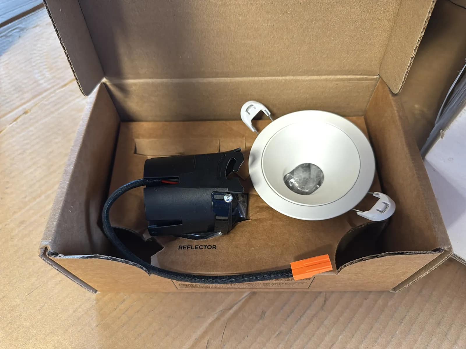 Contents Of (1) Shelf: Assorted Electrical Supply, photo 4 of 8