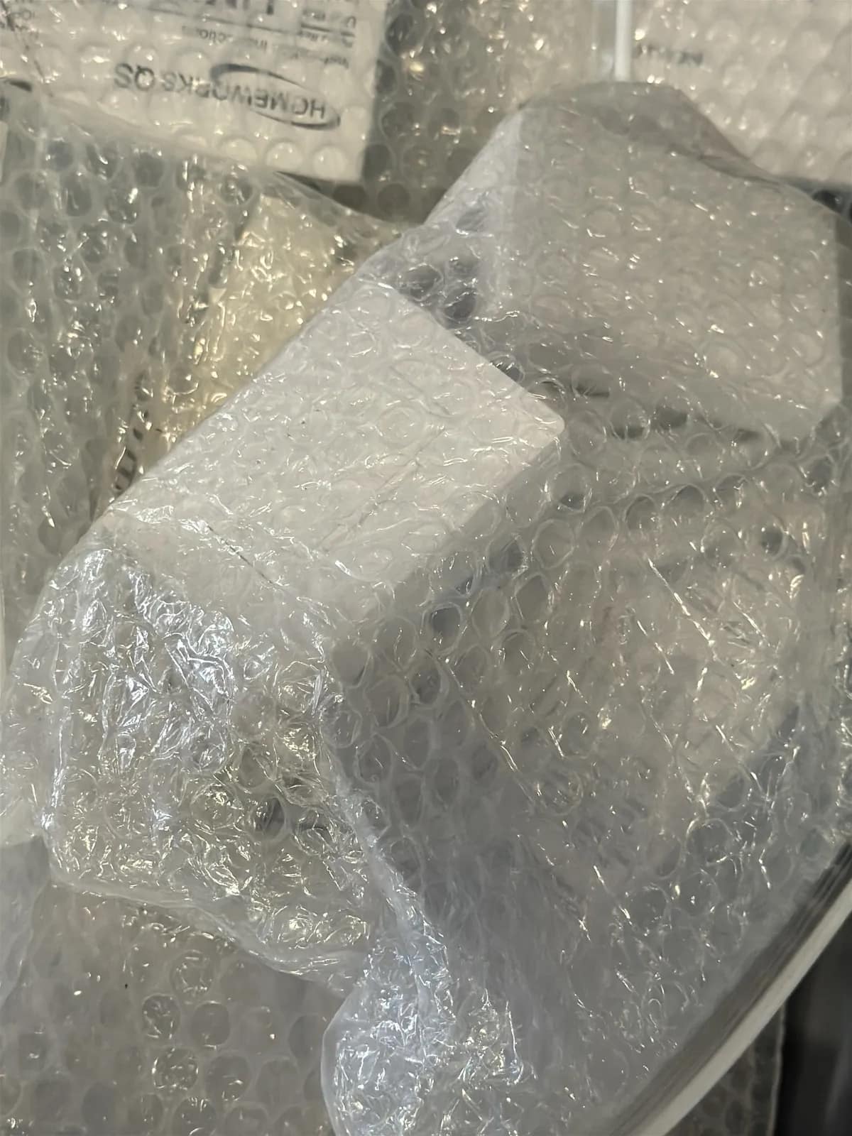 Contents Of Bin: Lutron Homewqrks QS Components, Samples, Bags And More, photo 8 of 18