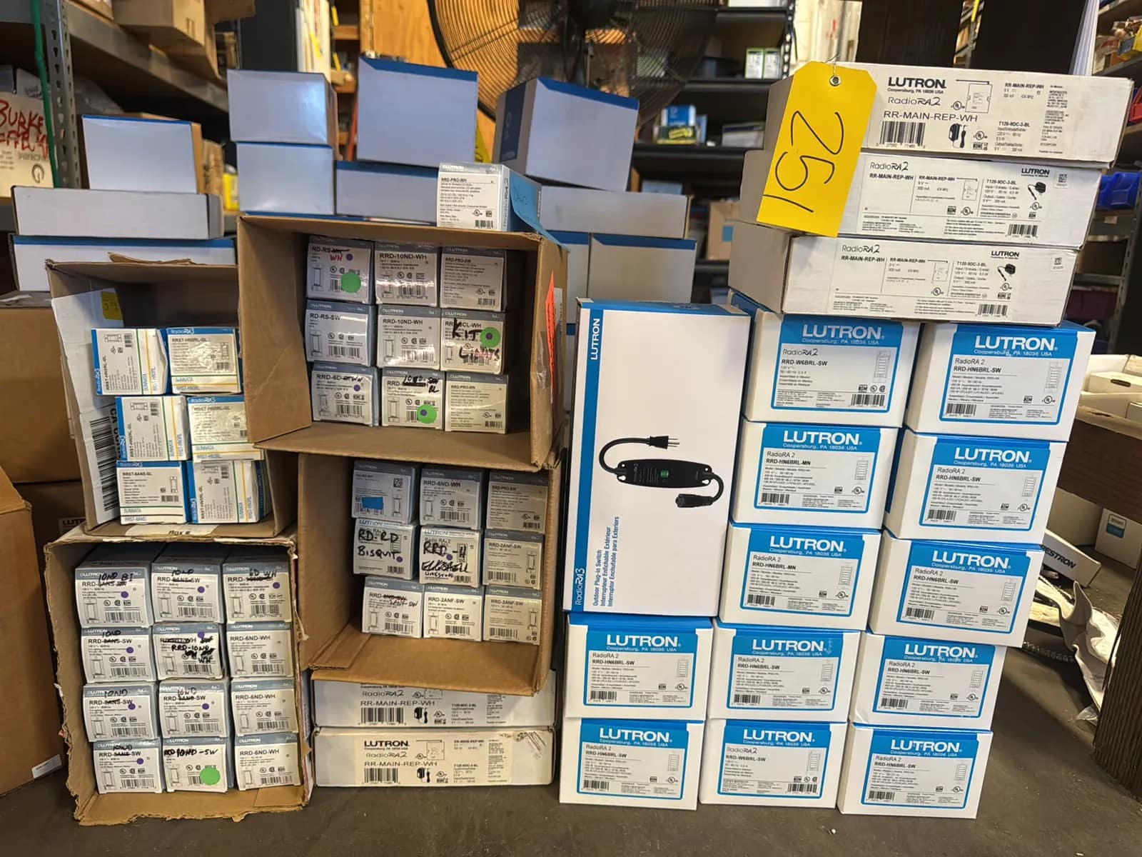 bulk-lot-lutron-radio-ra2-system-accessories-and-components-171b9f